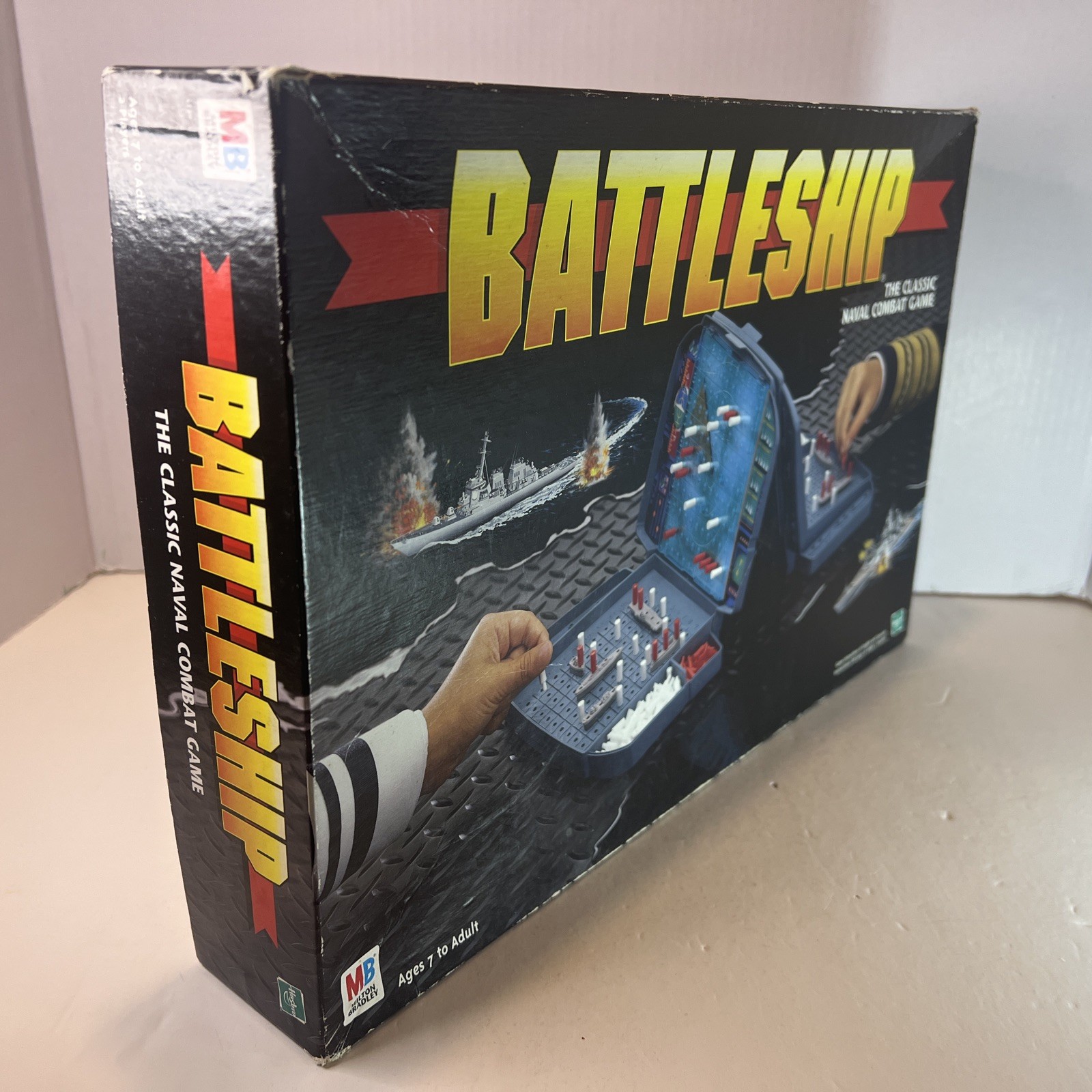 Battleship-The Classic Naval Combat Board Game 1996 Milton Bradley-Complete EUC!