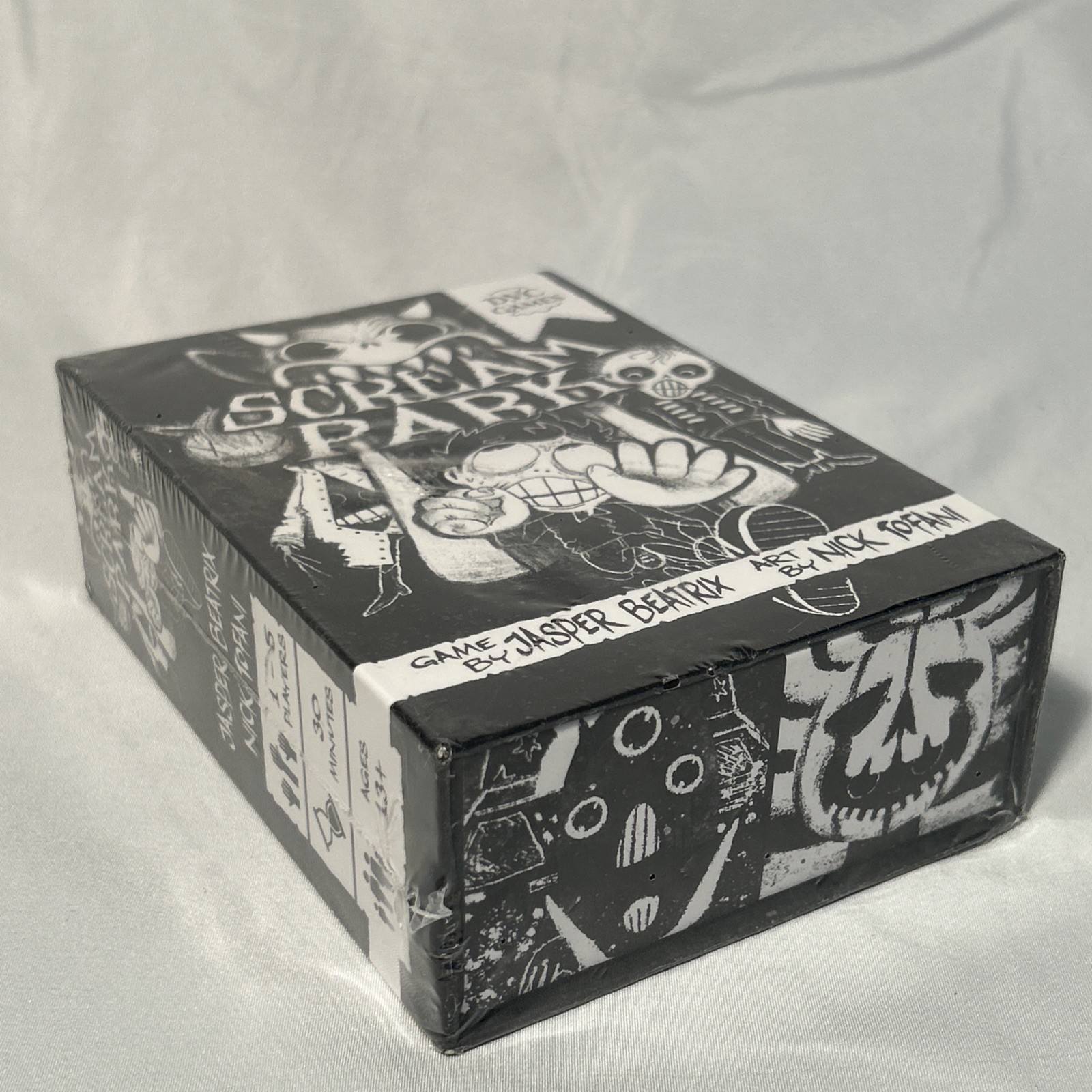 SCREAM PARK by DVC GAMES Board Card Game – Haunted House Builder – RARE