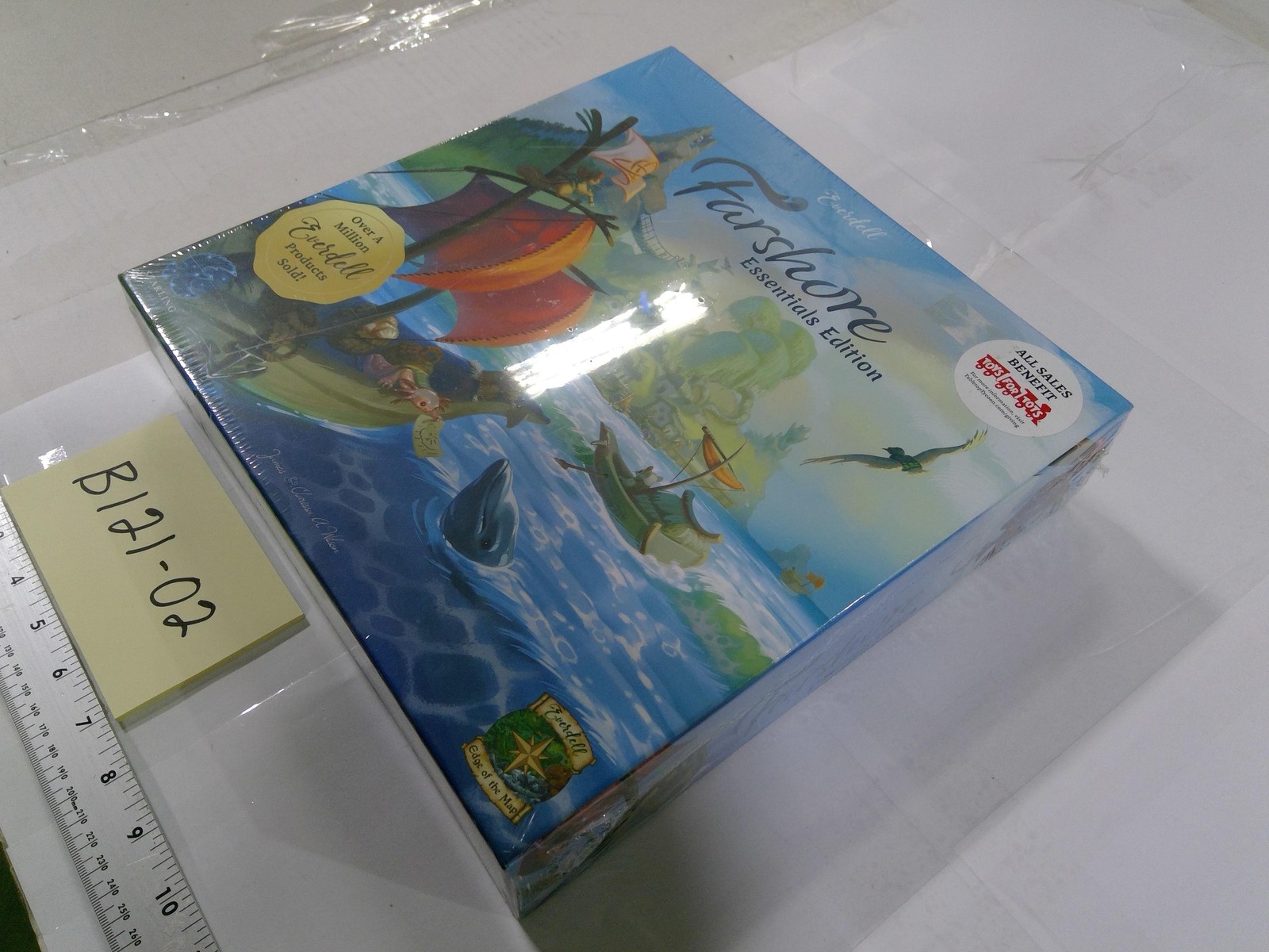 Starling Games Everdell Farshore Essentials Game 2-4 Players 10+ New Sealed