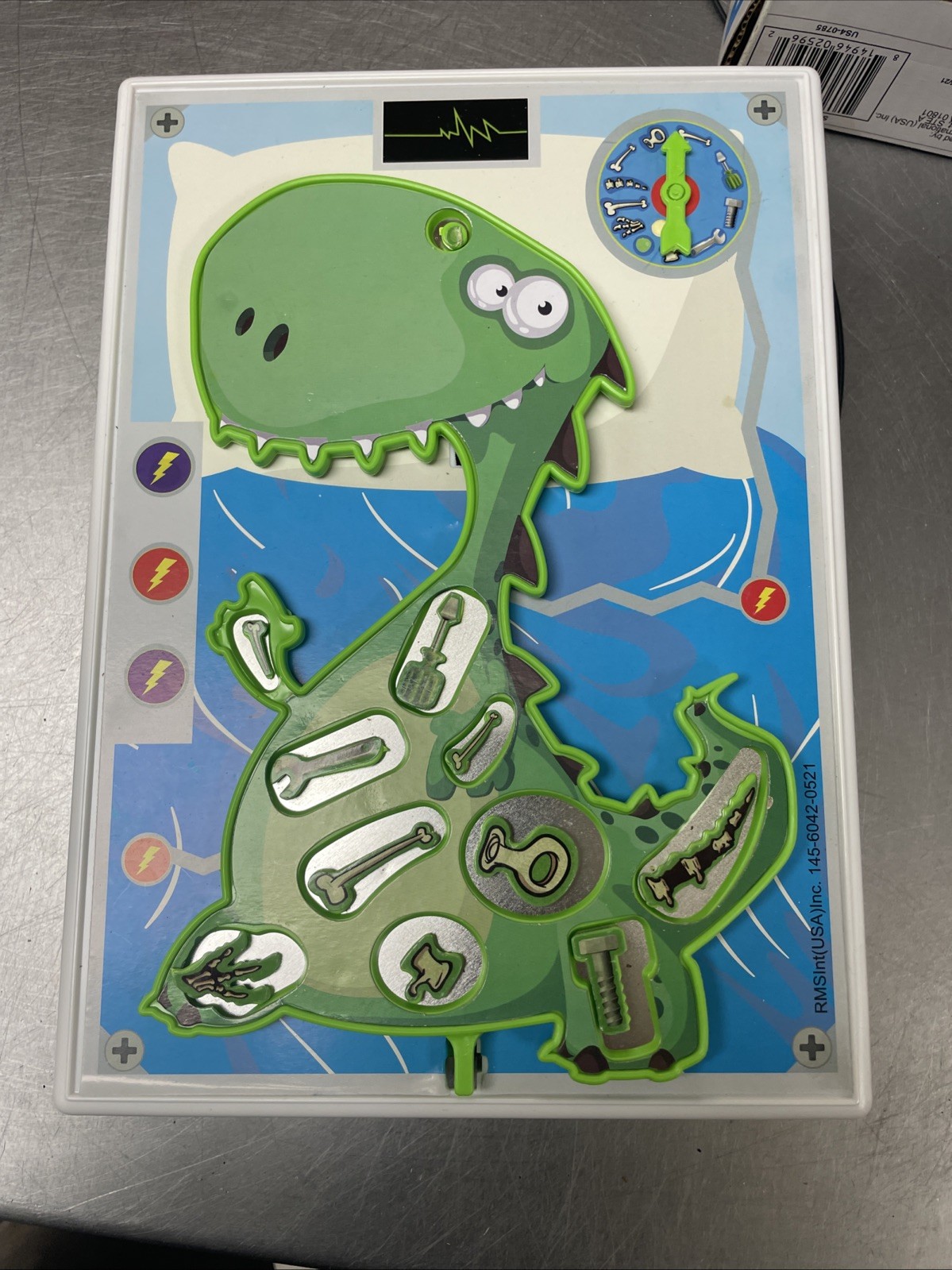 DINO DOCTOR WITH BUZZER 2 – 4 PLAYERS FUN OPERATION GAME