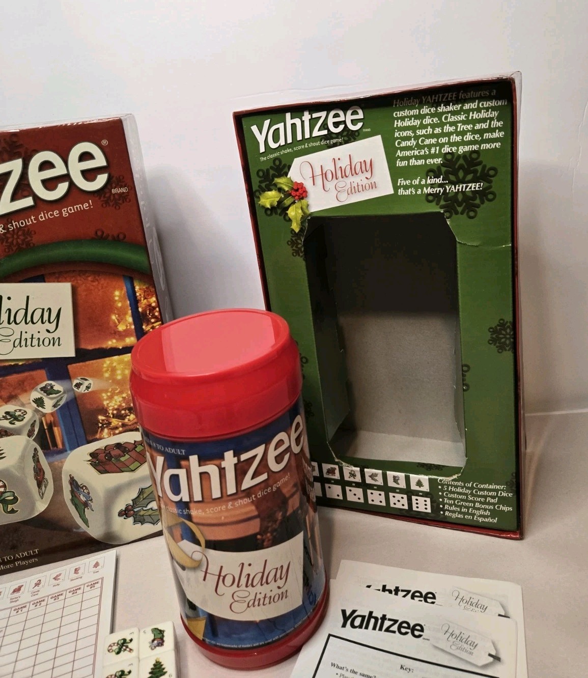 Yahtzee Holiday Edition Christmas Family Dice Game Hasbro-Missing Green Tokens