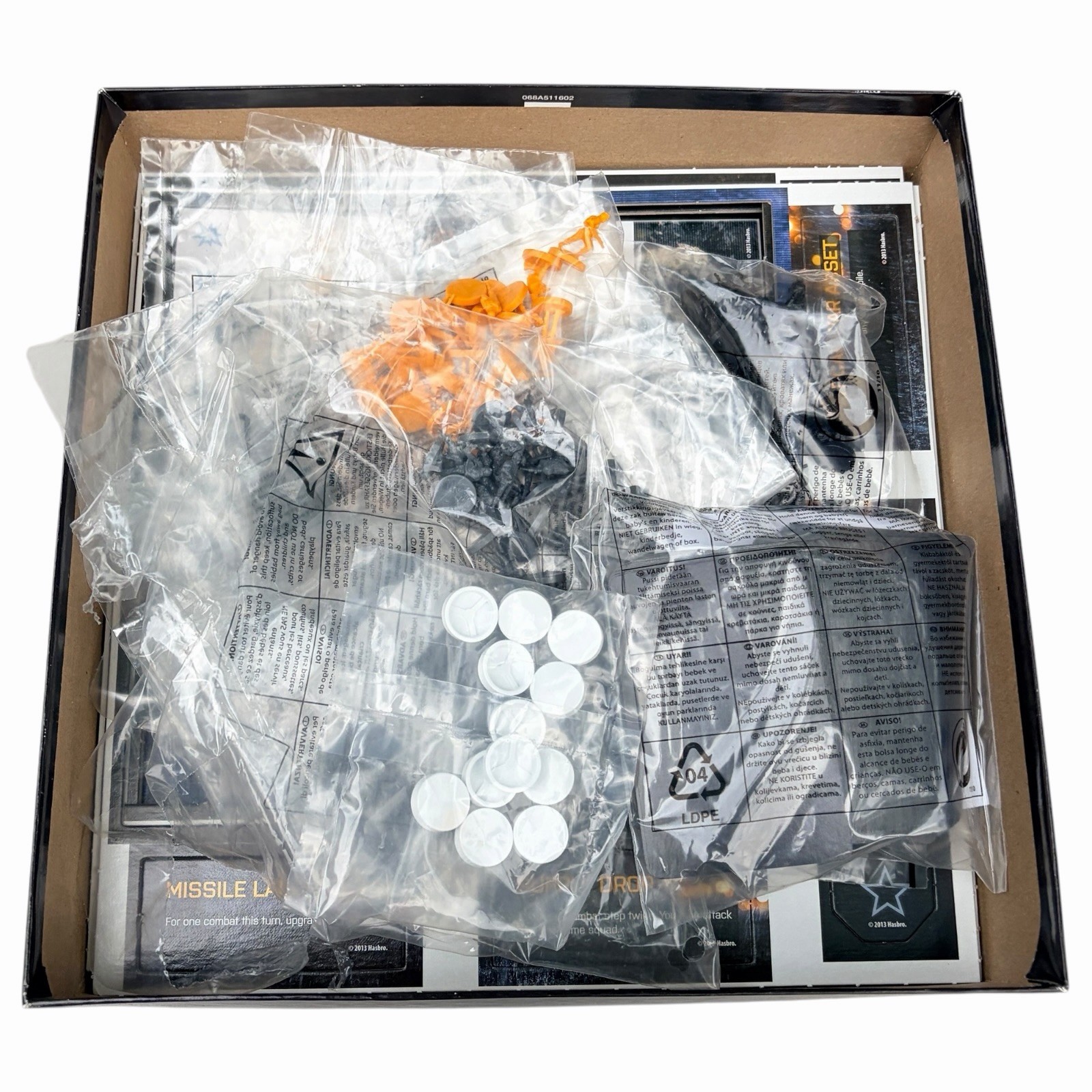Risk Battlefield Rogue Edition Board Game by Hasbro 2013 Complete Unpunched