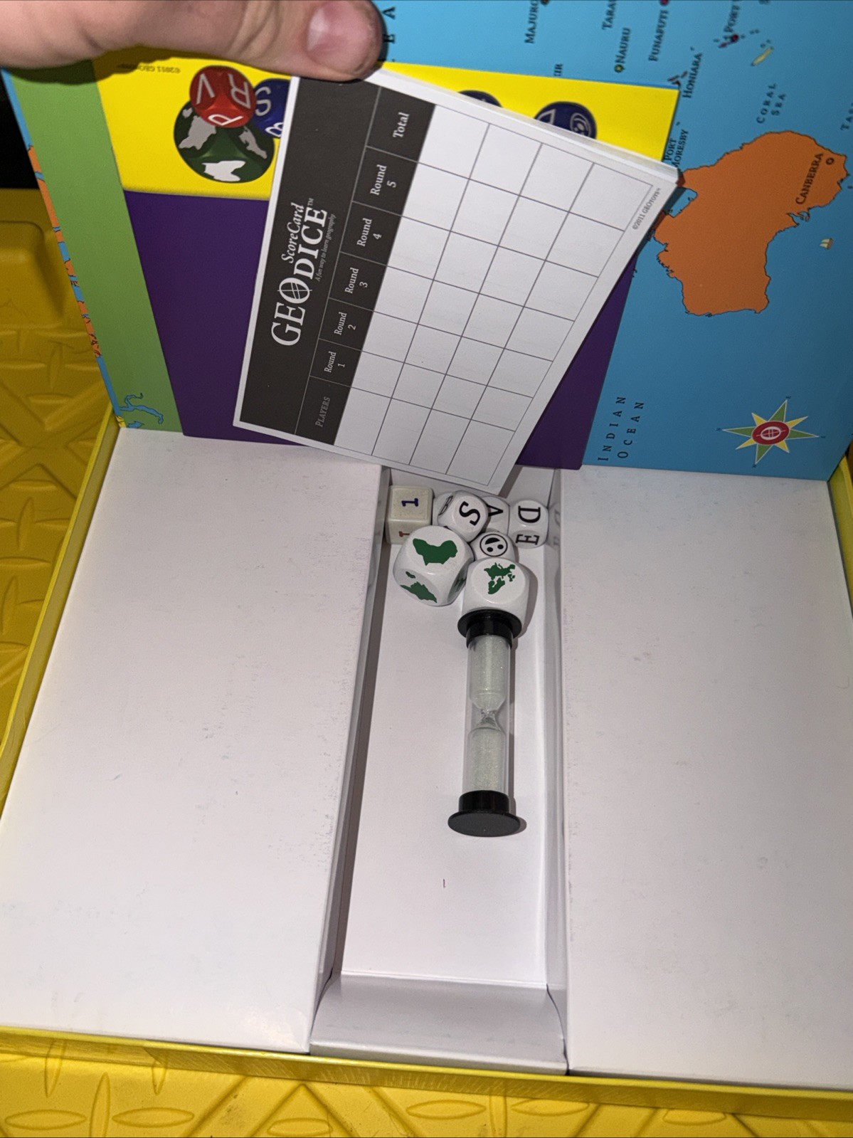 GEOdice Board Game by GEO Toys Educational Geography Game COMPLETE 2011
