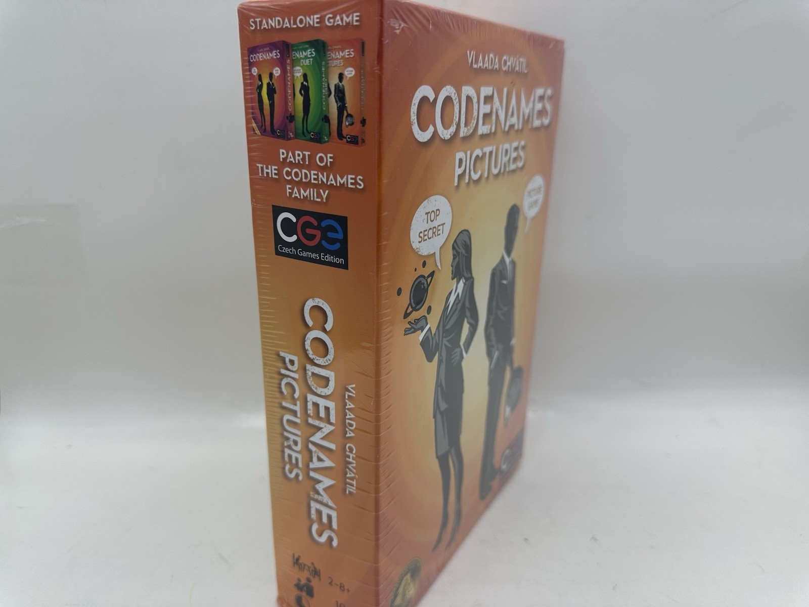 Codenames Pictures Tile Board Word Game Czech Games Word Association & Reasoning