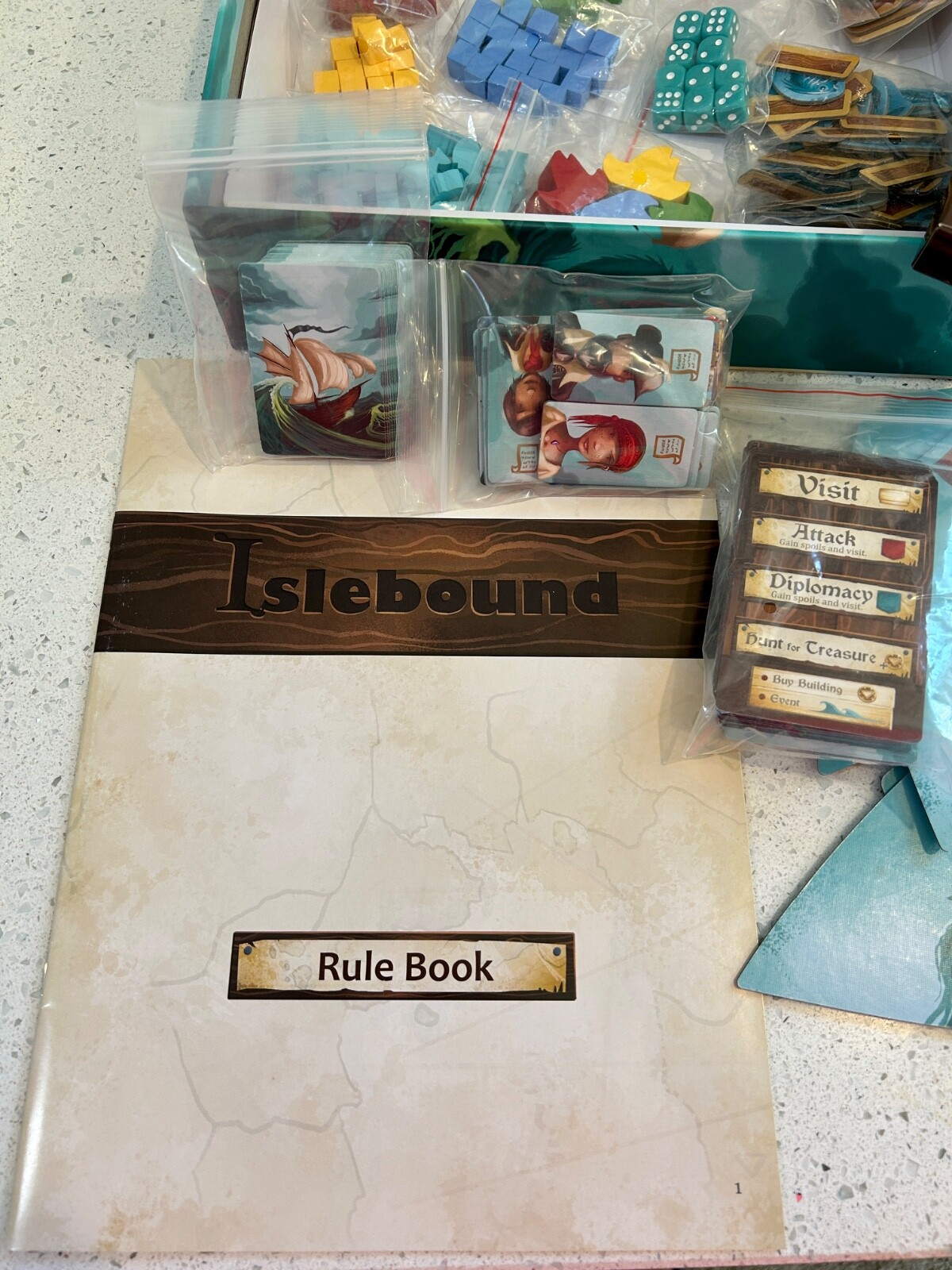 ISLEBOUND – Red Raven Games – Deluxe Strategy Board Game – Complete & NICE!