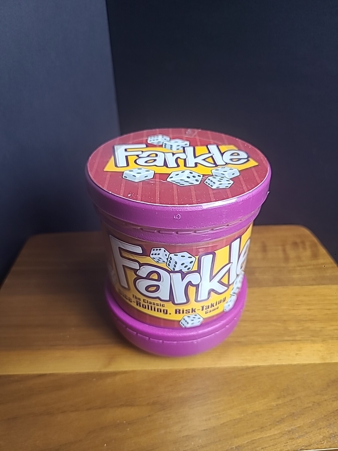 Farkle The Classic Dice Rolling Risk Taking Game in Travel Cup NEW SEALED