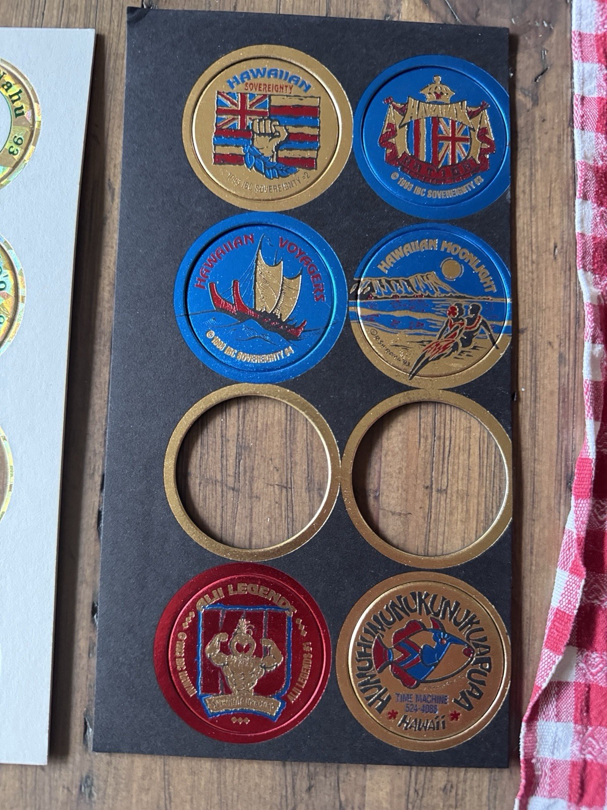 Amazing Creative Motif 90s Hawaiian Pog Collection With 1 Full And 2 Partial Set