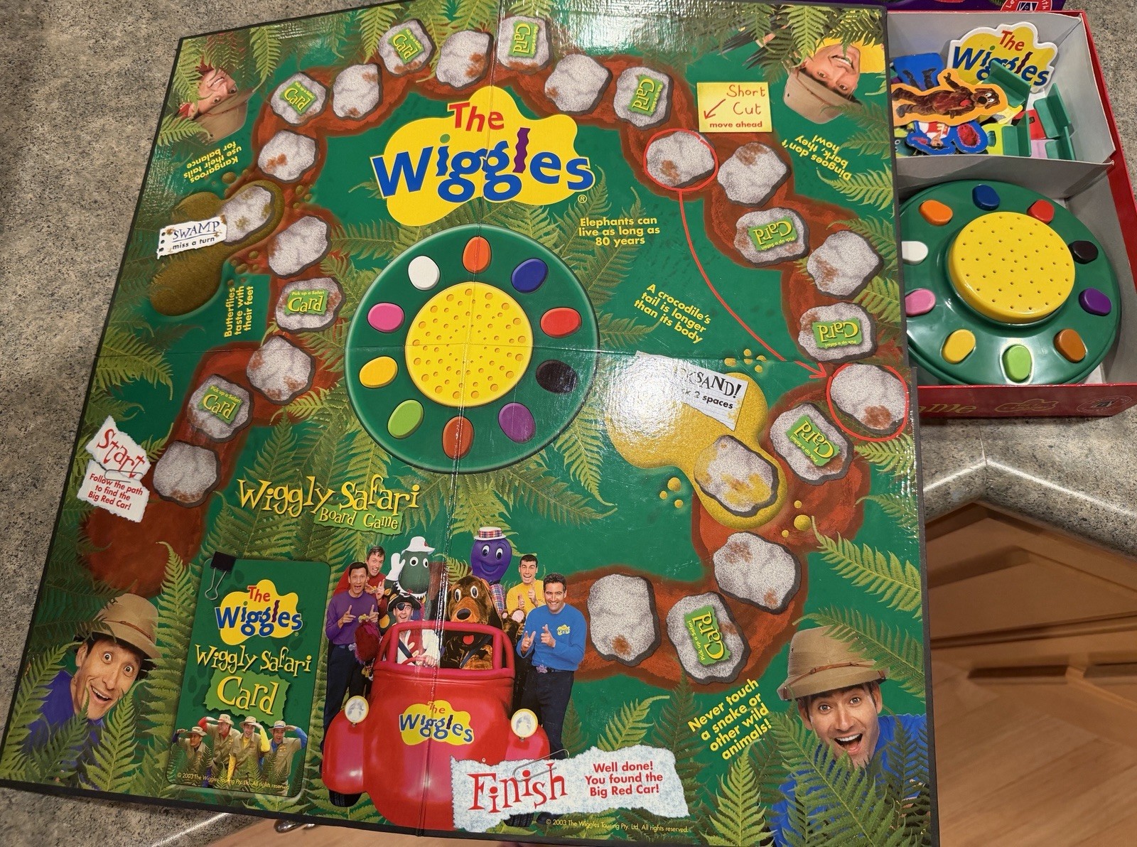 The Wiggles Activity Game Wiggly Safari Electronic Board Game 3+ 2-8 2003