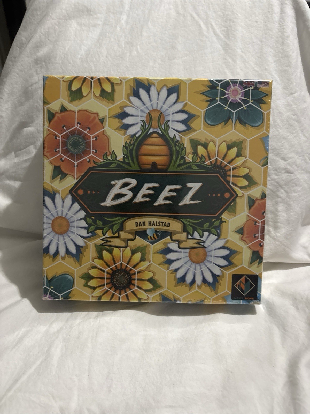 Beez – Dan Halstad Board Game 2021 Next Move Plan B Games Factory Sealed 8+ 2-4