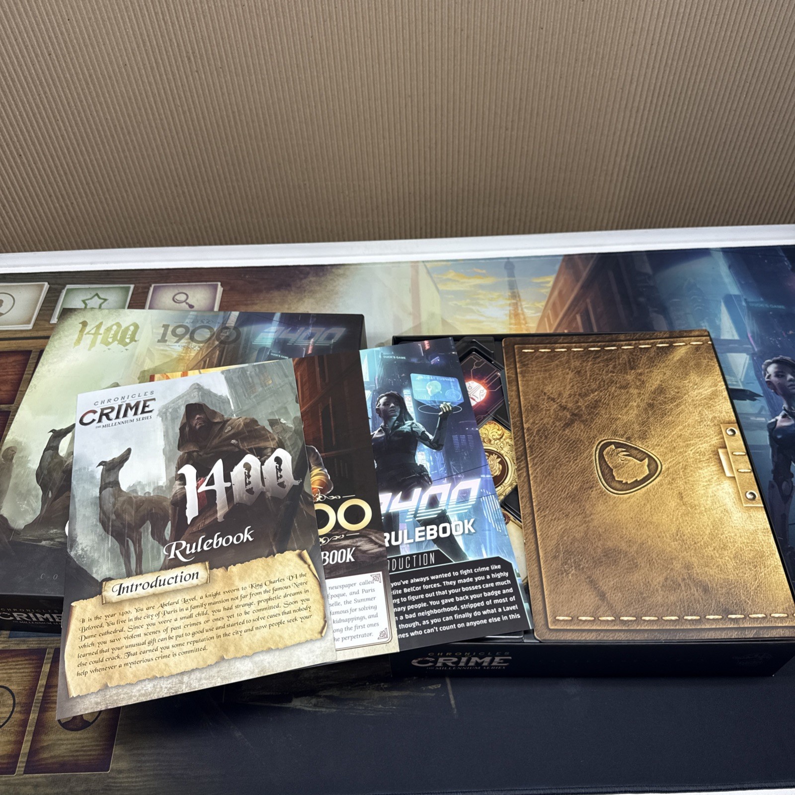 cronicles of crime millenium series w/playmat