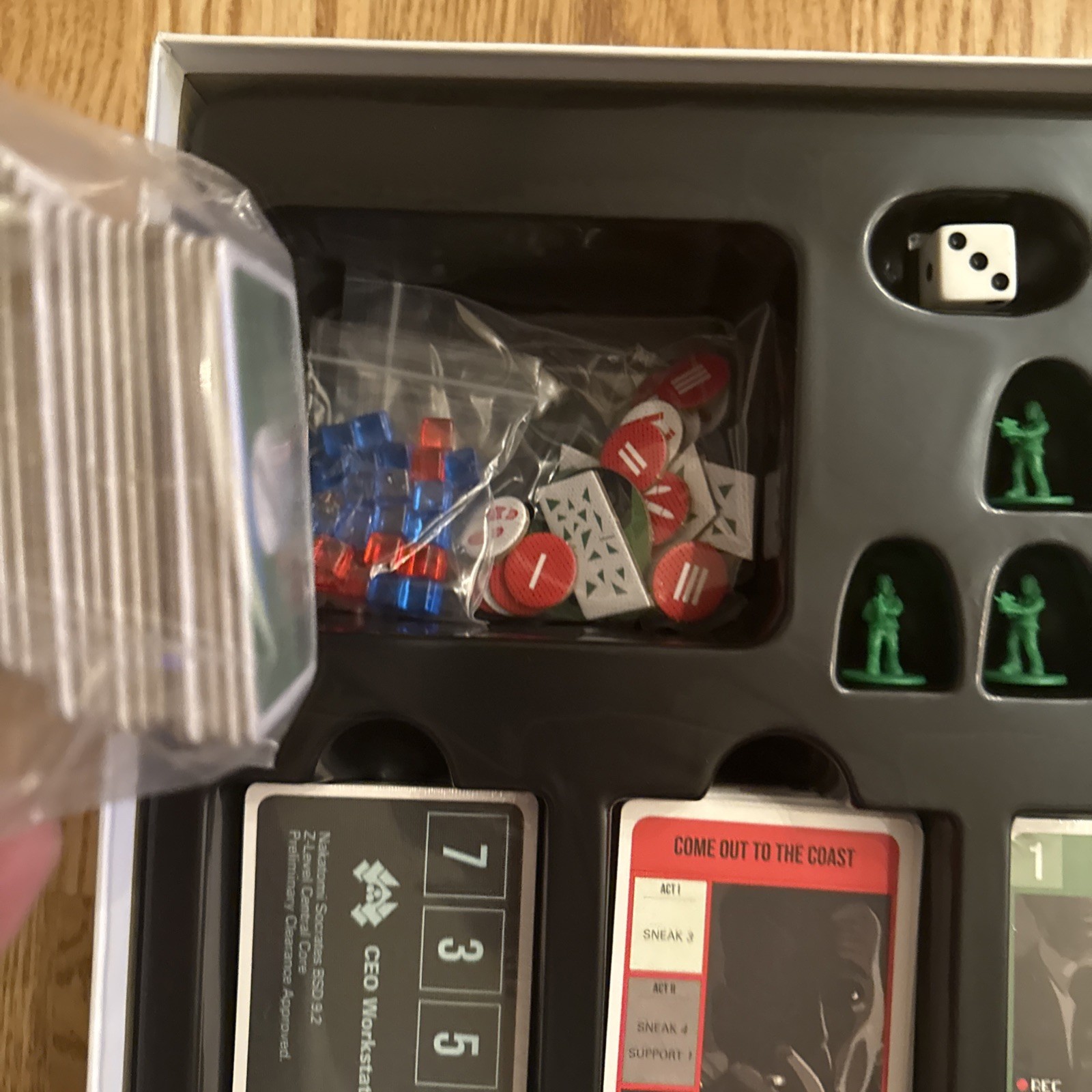 Die Hard The Nakatomi Heist Board Game 100% COMPLETE! Read