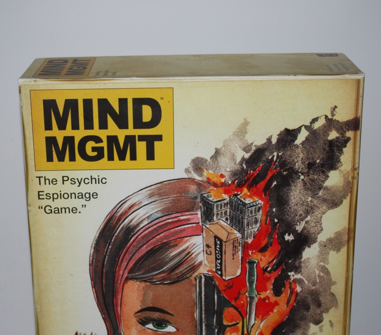 MIND MGMT: The Psychic Espionage Board Game – Off The Page Games – Open Box