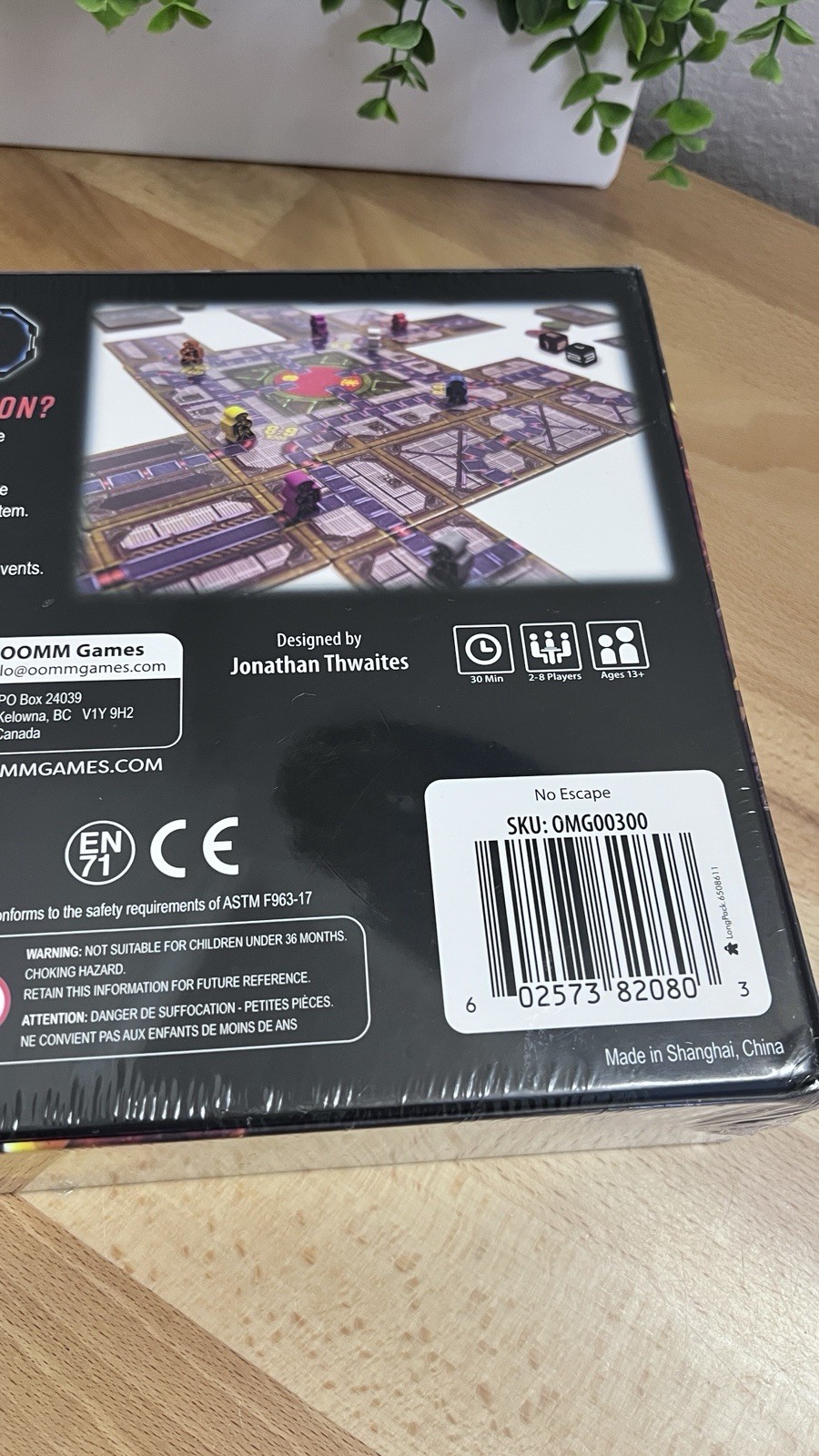 No Escape: Strategic Maze-Building Board Game – Titan Station Escape Adventure