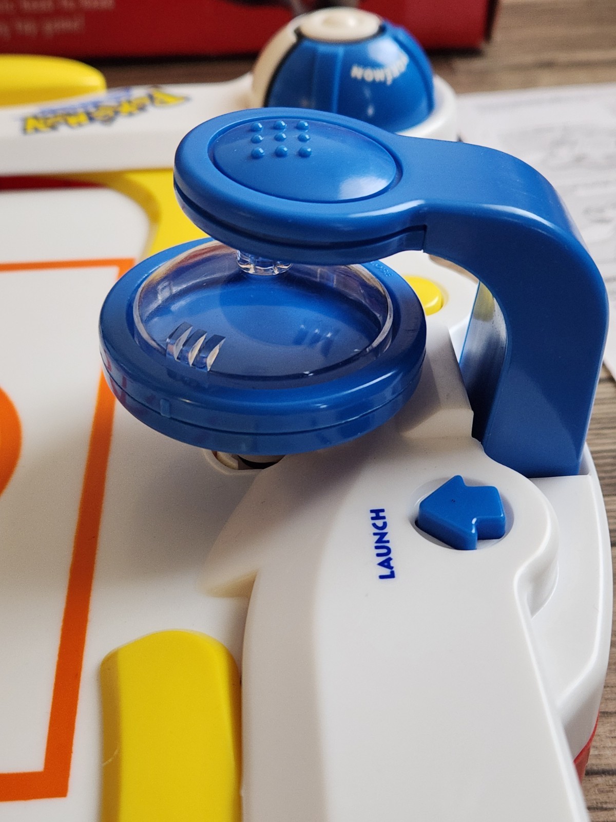 Vintage 1999 Pokemon Challenge Spinning Top Game Hasbro Tiger Electronics Works