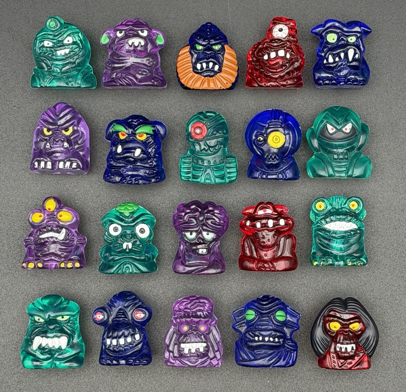 Crazy Bones Hielocos Coca-Cola Mixed Painted Monsters Set 20 Bad Aliens