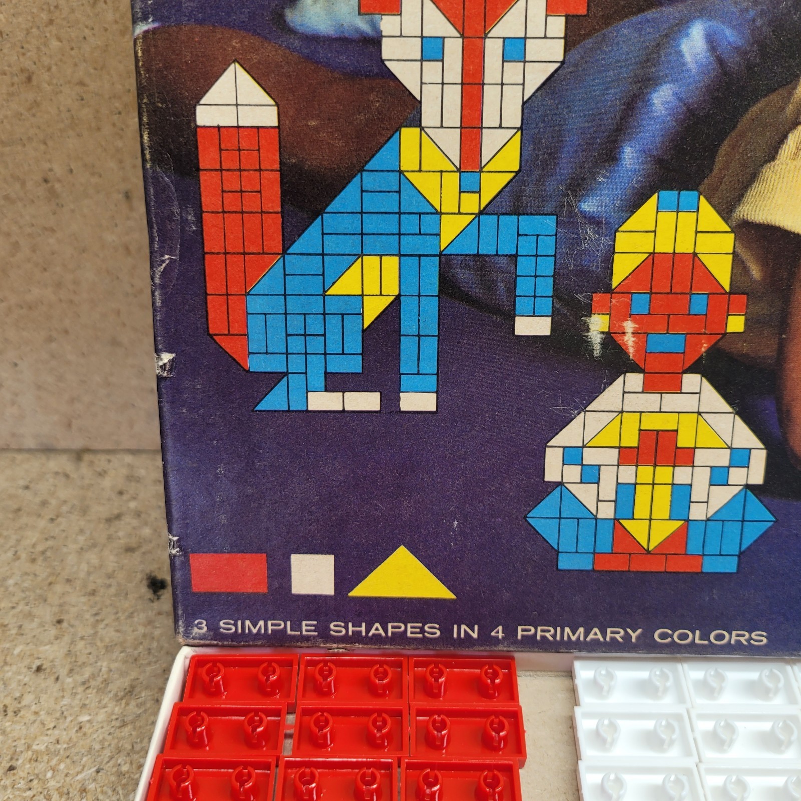 Vintage Halsam Play Tiles – Plastic Peg Board 221 Colored Pieces & Picture Guide