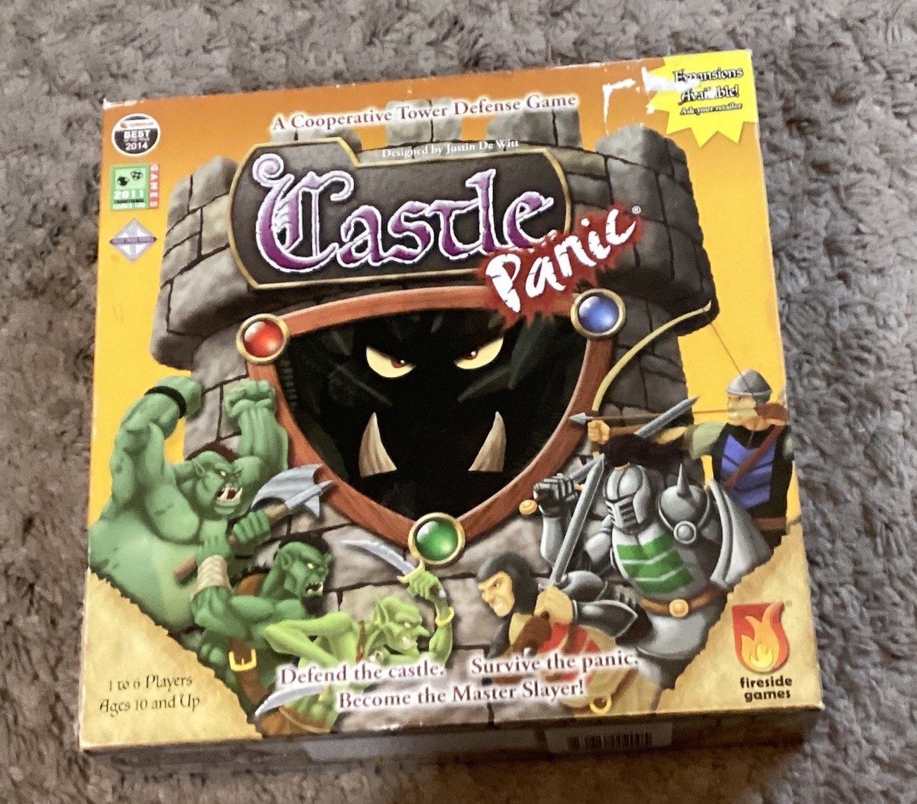 Castle Panic Board Game – 100% Complete – Very Good 2019