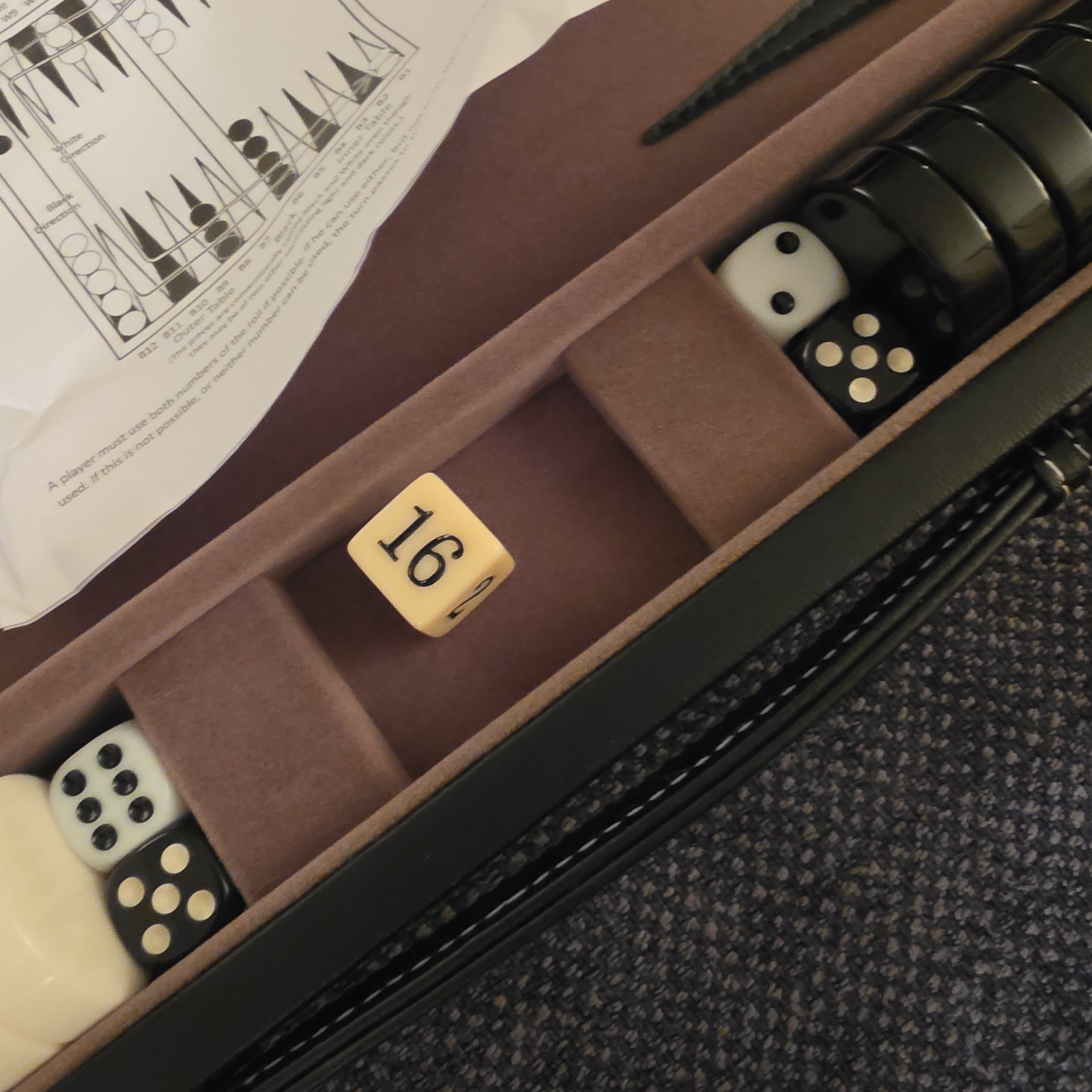 Vintage Backgammon Complete Set Gray Felt W/ Black & White Points And Stones