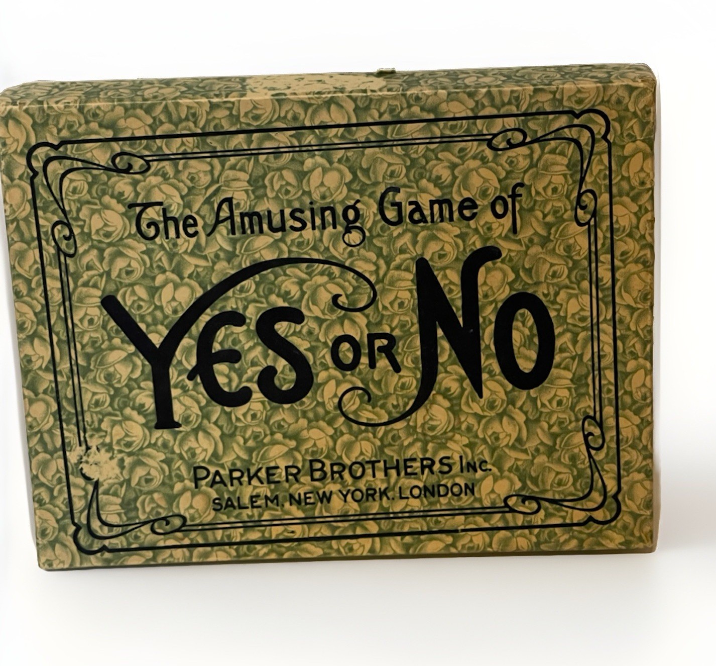 Antique PARKER BROTHERS The Amusing Game Of Yes Or No Complete