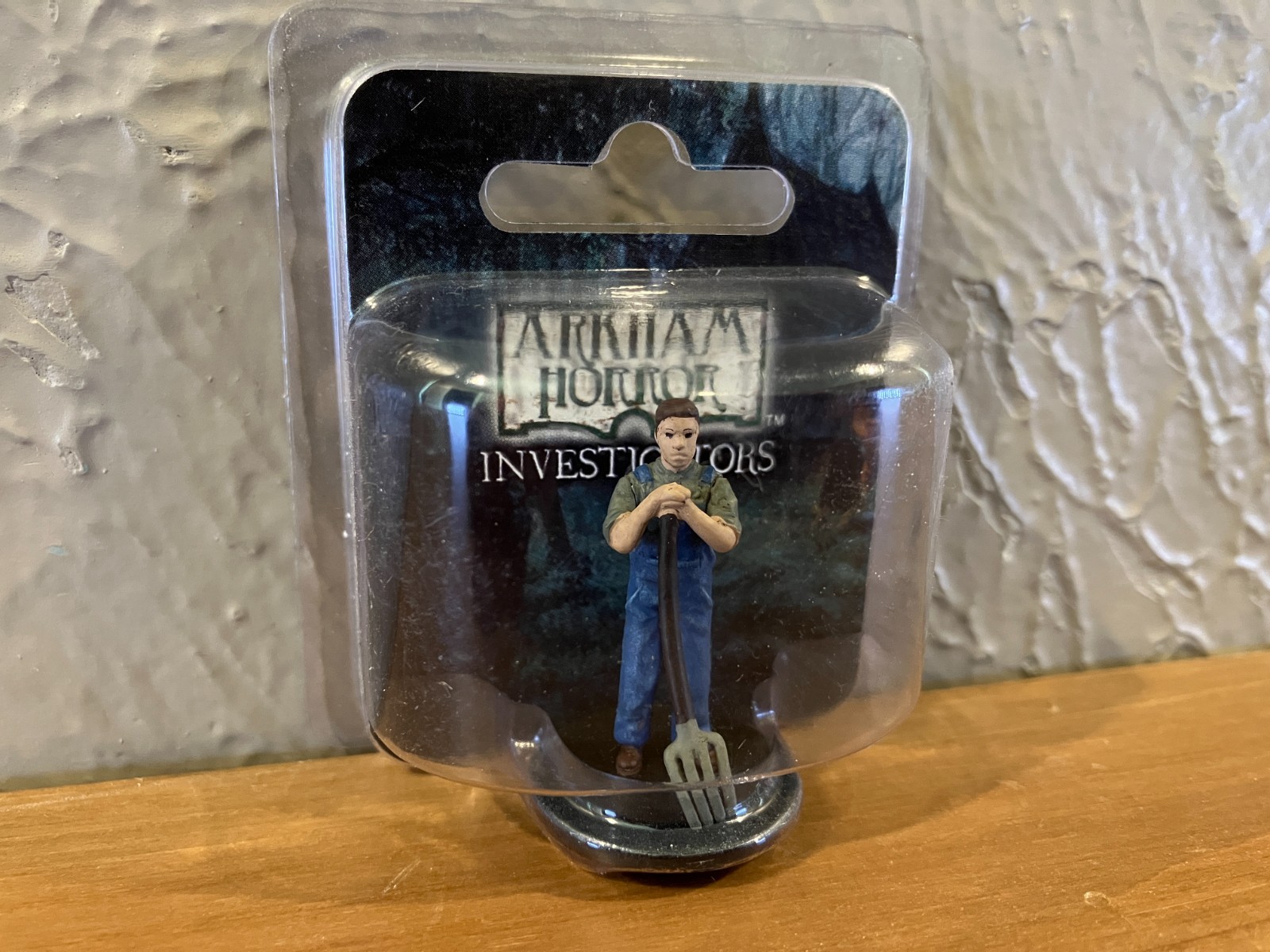 OOP Arkham Horror Investigators HANK SAMSON Premium Figure AH43