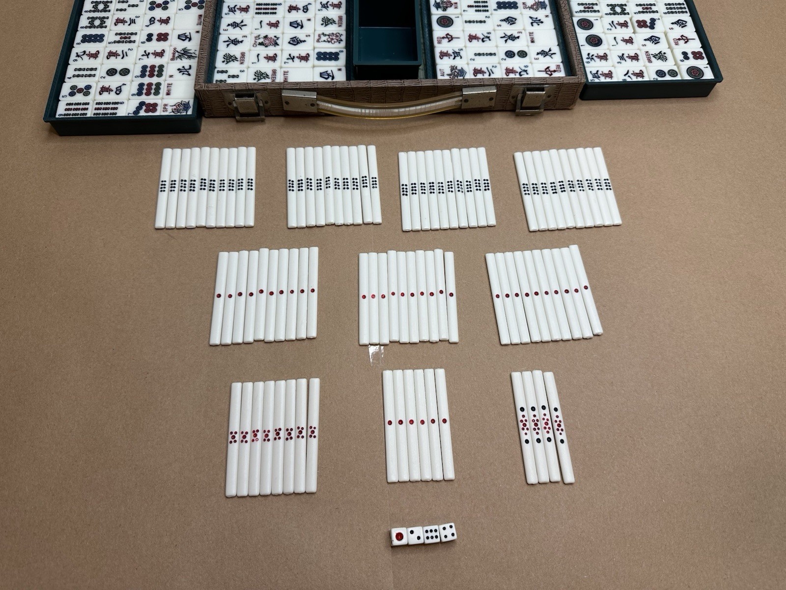 Cool Vintage Mahjong Set Bamboo Backed Tiles Retro Case