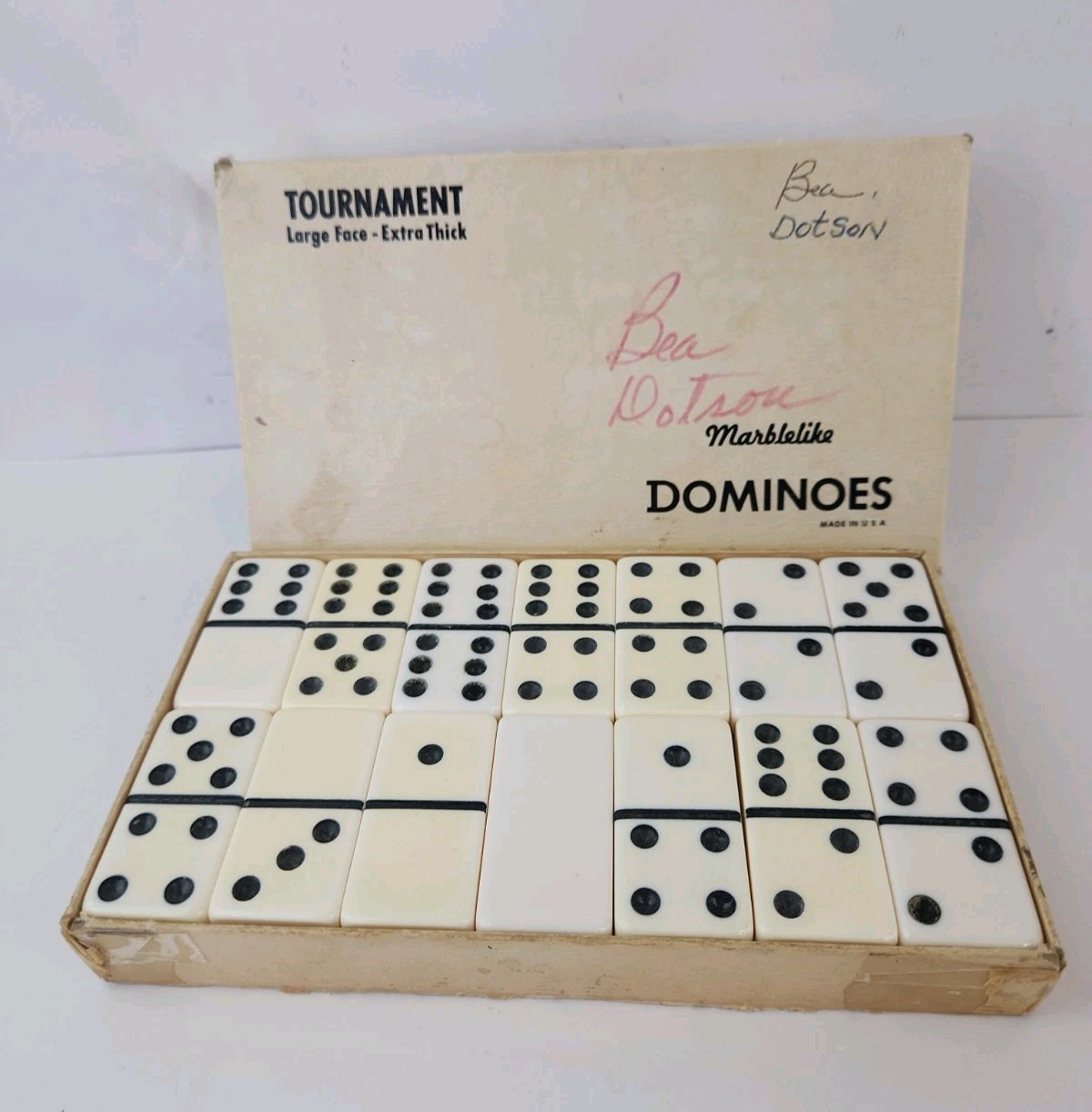 Puremco Tournament Marblelike Dominoes #1632 Large Face Extra Thick Made in USA
