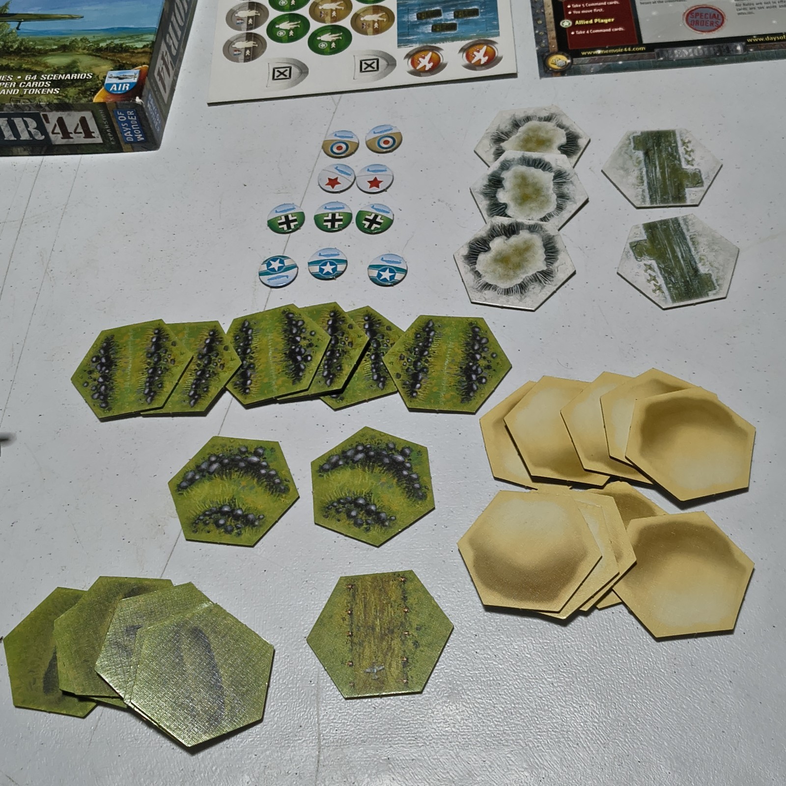 Memoir ’44 Air Pack 1st Edition Days of Wonder 2007 Miniature WW2 War Planes