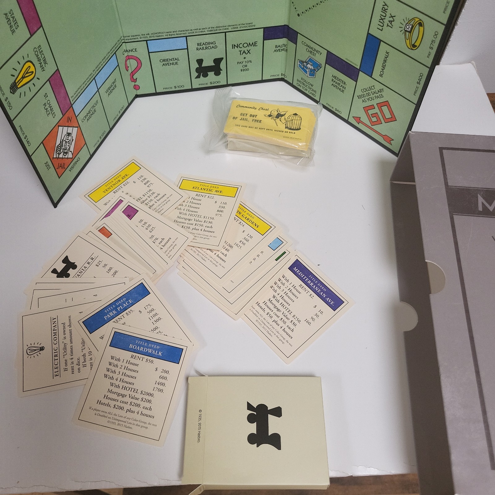 Monopoly Vintage Bookshelf Edition – WS Game Company