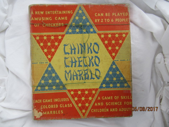 VTG Chinko Checko Marblo Berry Pink Inc Chinese Checkers Game Glass Marbles
