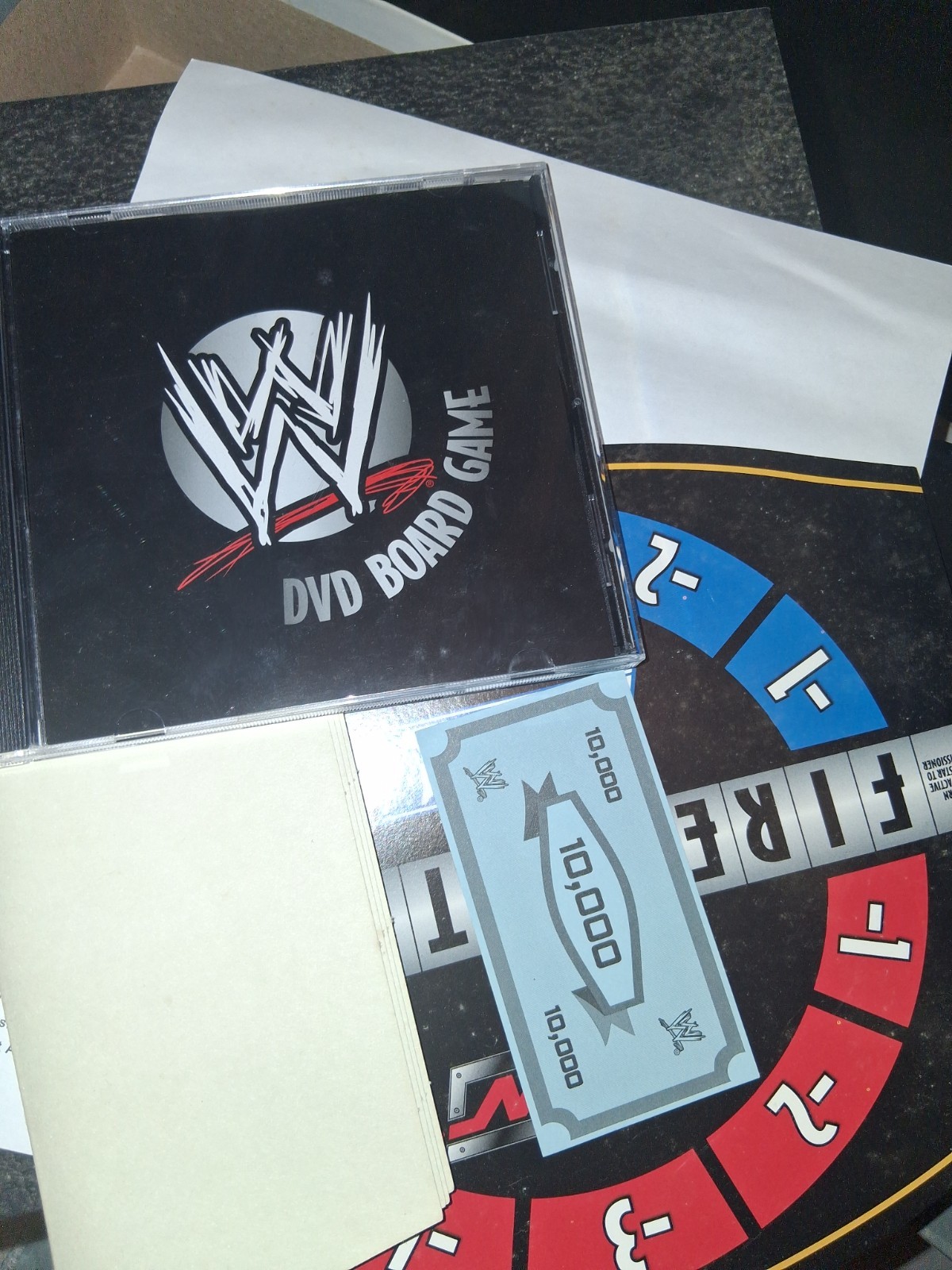 WWE Smack Down Raw DVD Board Game 2005 Complete WWE Wrestling Vintage