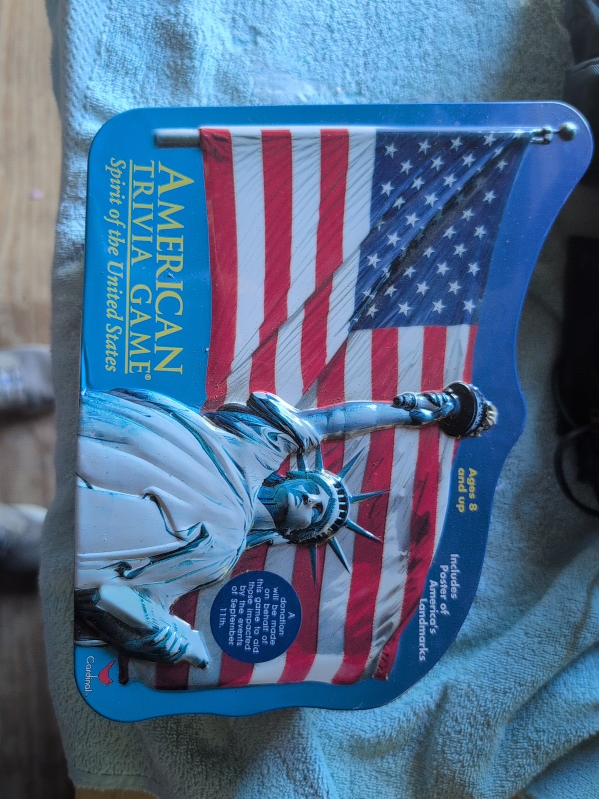 AMERICAN TRIVIA GAME “SPIRIT OF THE UNITED STATES” in COLLECTOR TIN by Cardinal