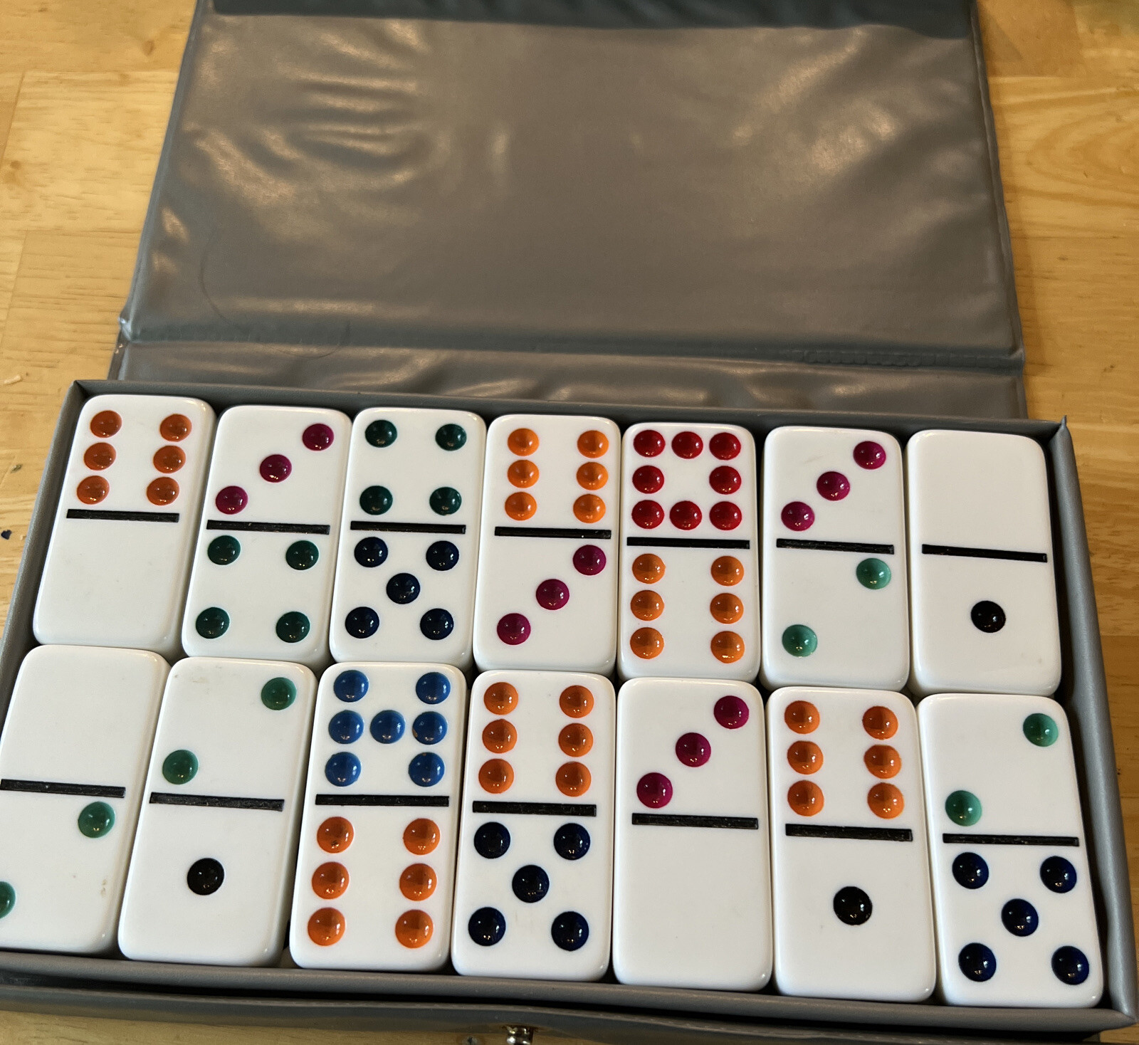 Vintage Dominoes by Cardinal 28 Dominoes Pieces Double Six in Gray Case Complete