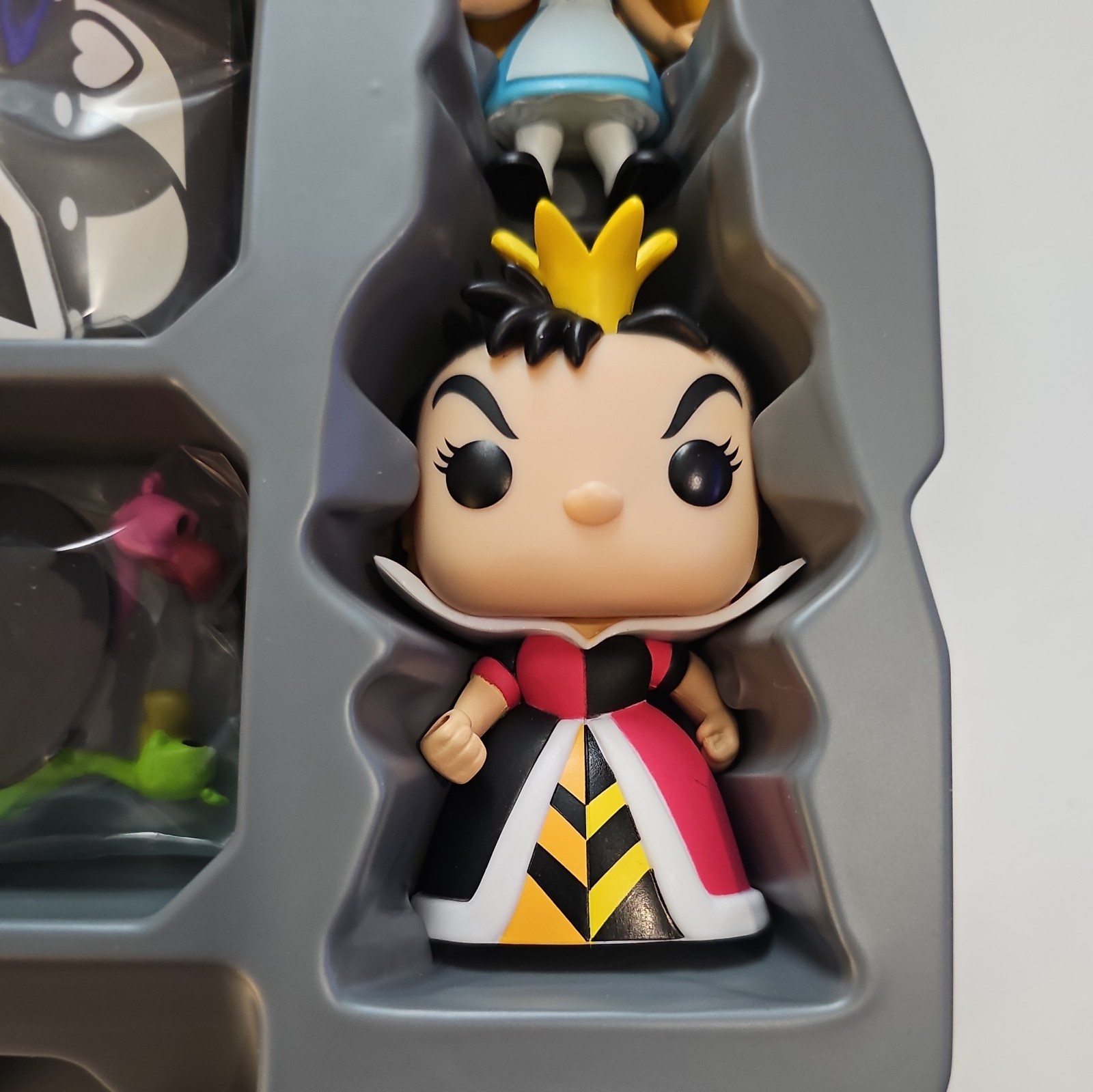 Funko Games Funkoverse Disney Alice in Wonderland Complete