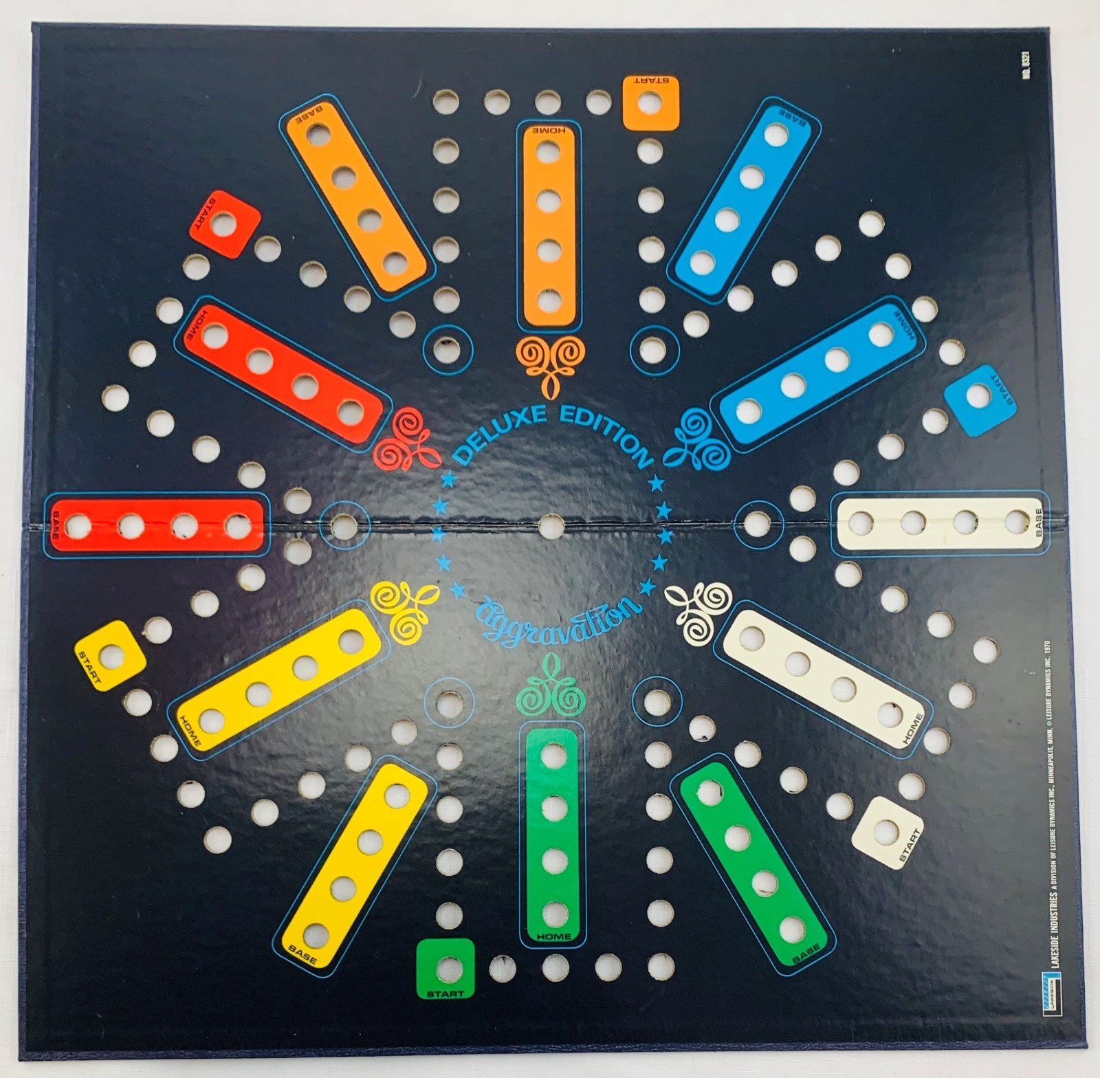 1972 Aggravation Game Deluxe Party Edition by Lakeside Complete in Great Cond