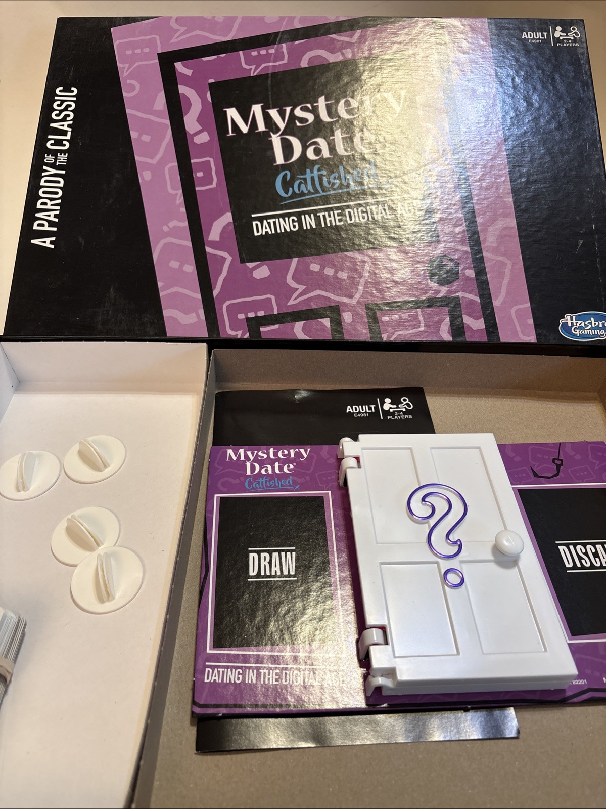 Mystery Date Catfished Board Game Hasbro Adult PREOWNED