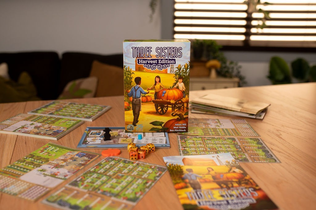 Three Sisters : Harvest Edition Roll & Write Board Game – 25th Century Games