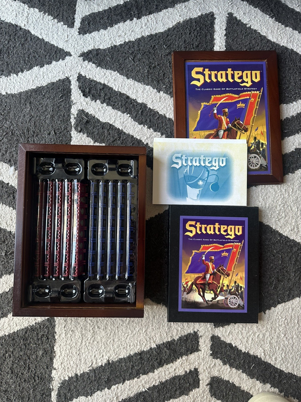 Stratego Vintage Game Collection Wooden Box MB Hasbro 2009 Complete Classic