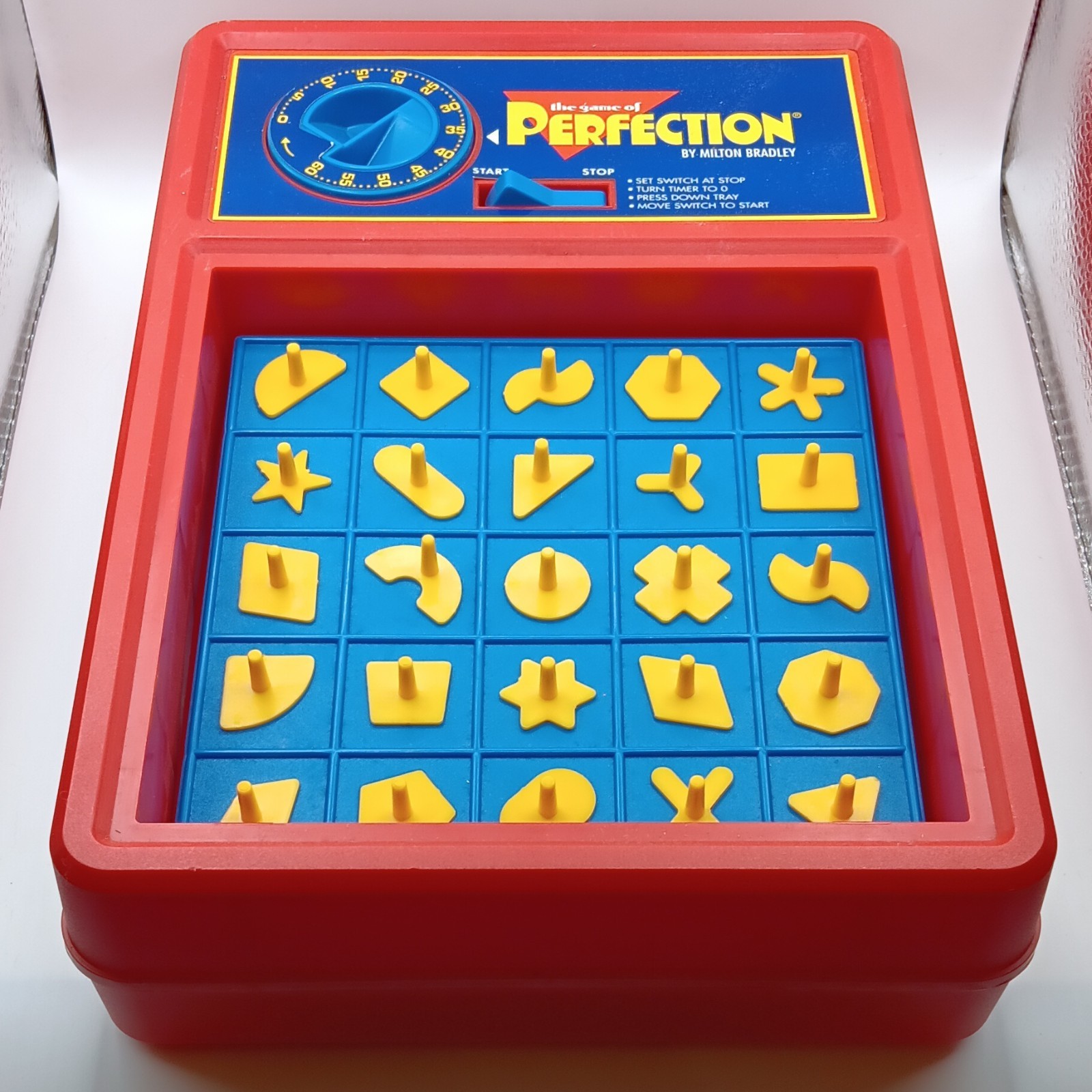 Vintage Milton Bradley Perfection Electronic Shape Matching Game Complete Tested