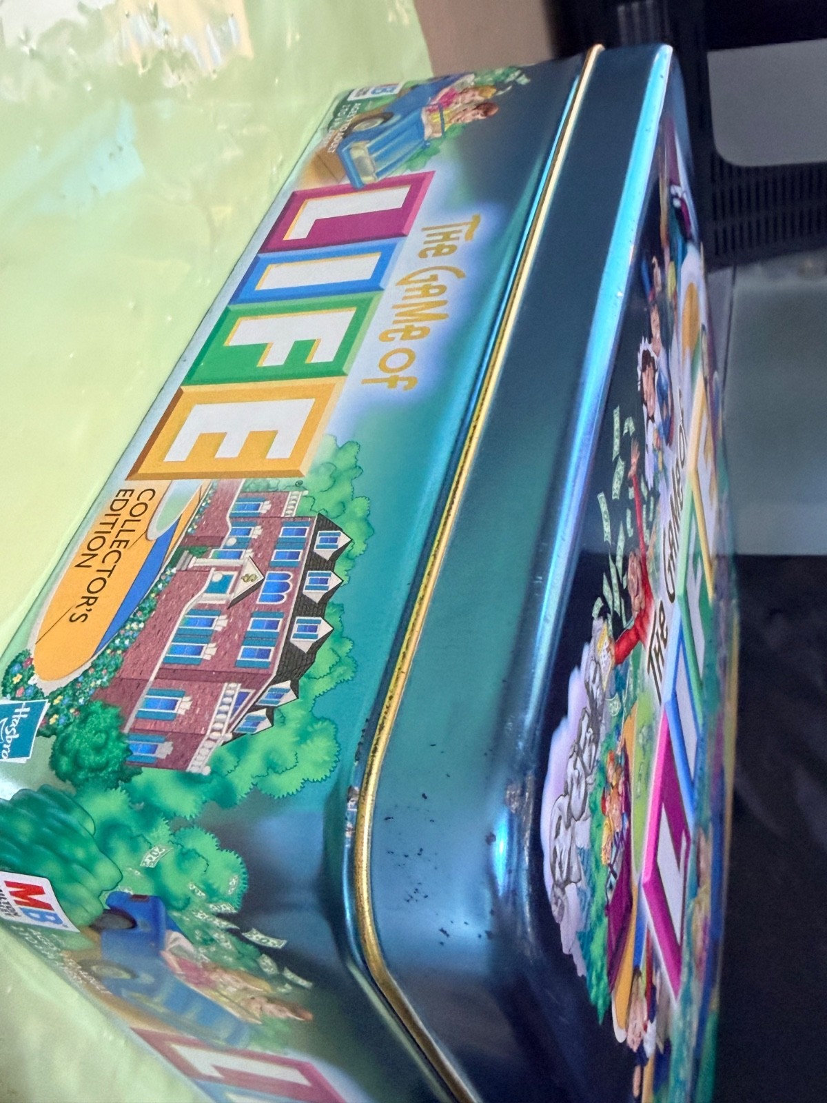 The Game of Life Collector’s Edition Tin COMPLETE Milton Bradley 2000