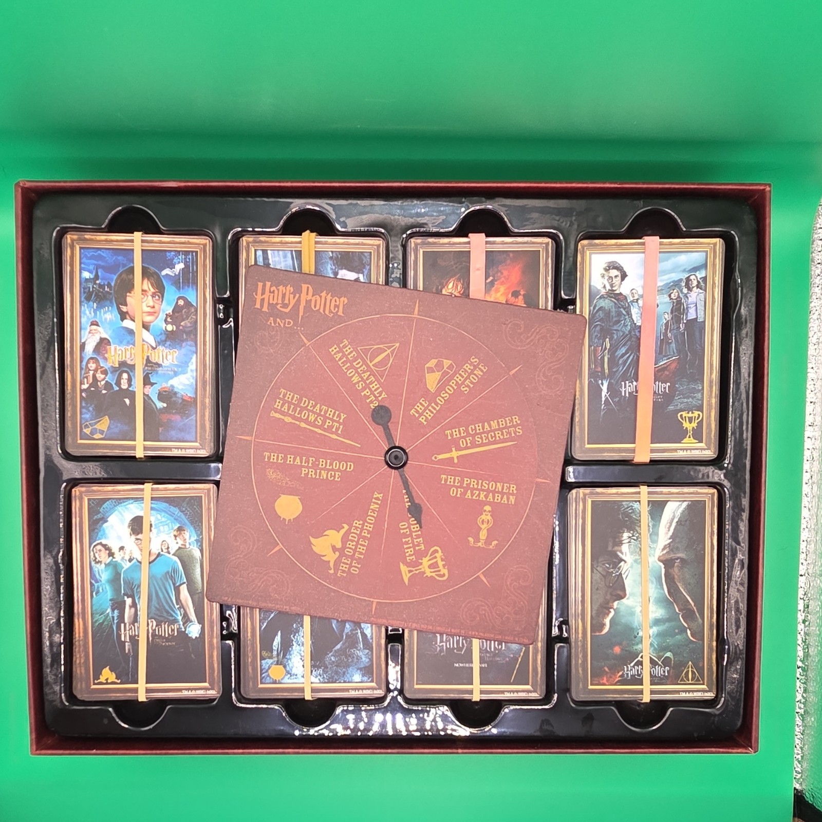 Paladone Harry Potter Ultimate Movie Quiz Game, 1600 Questions, Movie & TV