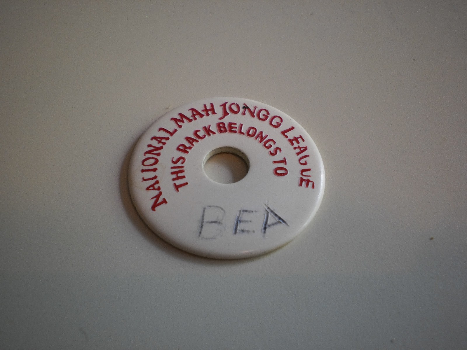 RARE VTGE MAH JONG MAJONG TOKEN, CHIP, TAG “THIS RACK BELONGS TO” V GOOD COND