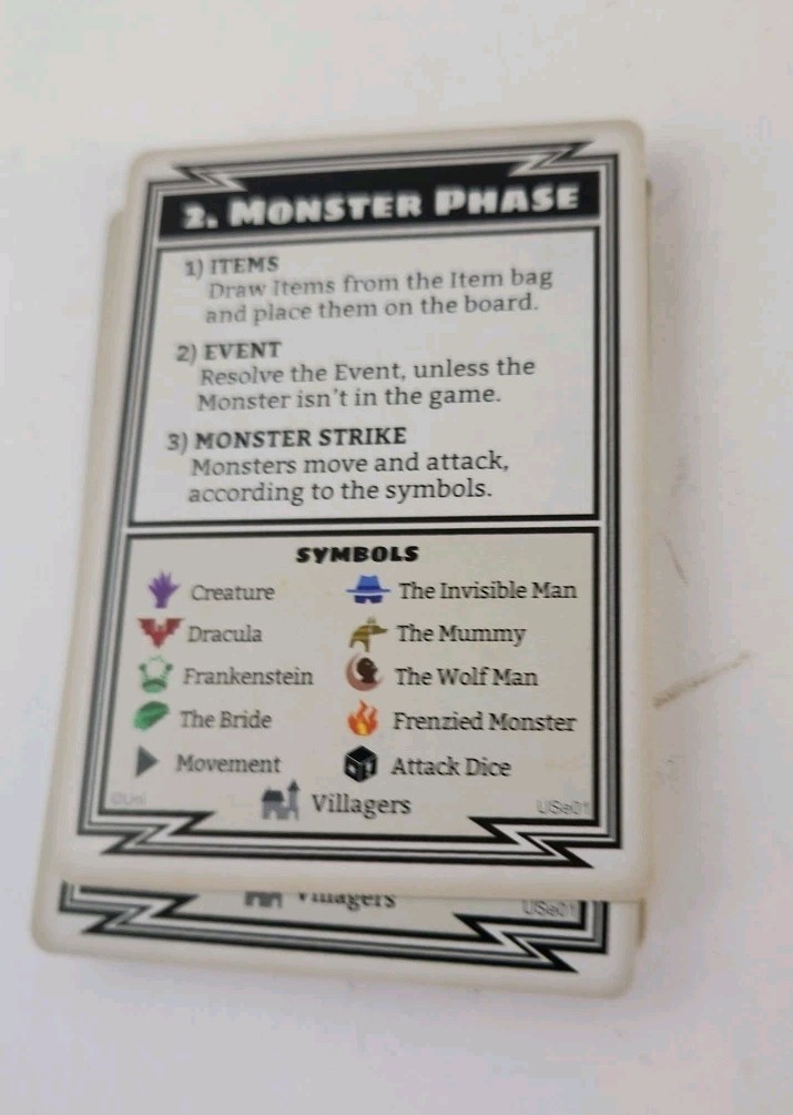 Ravensburger 60001836 Horrified Universal Monsters Strategy Board Game!