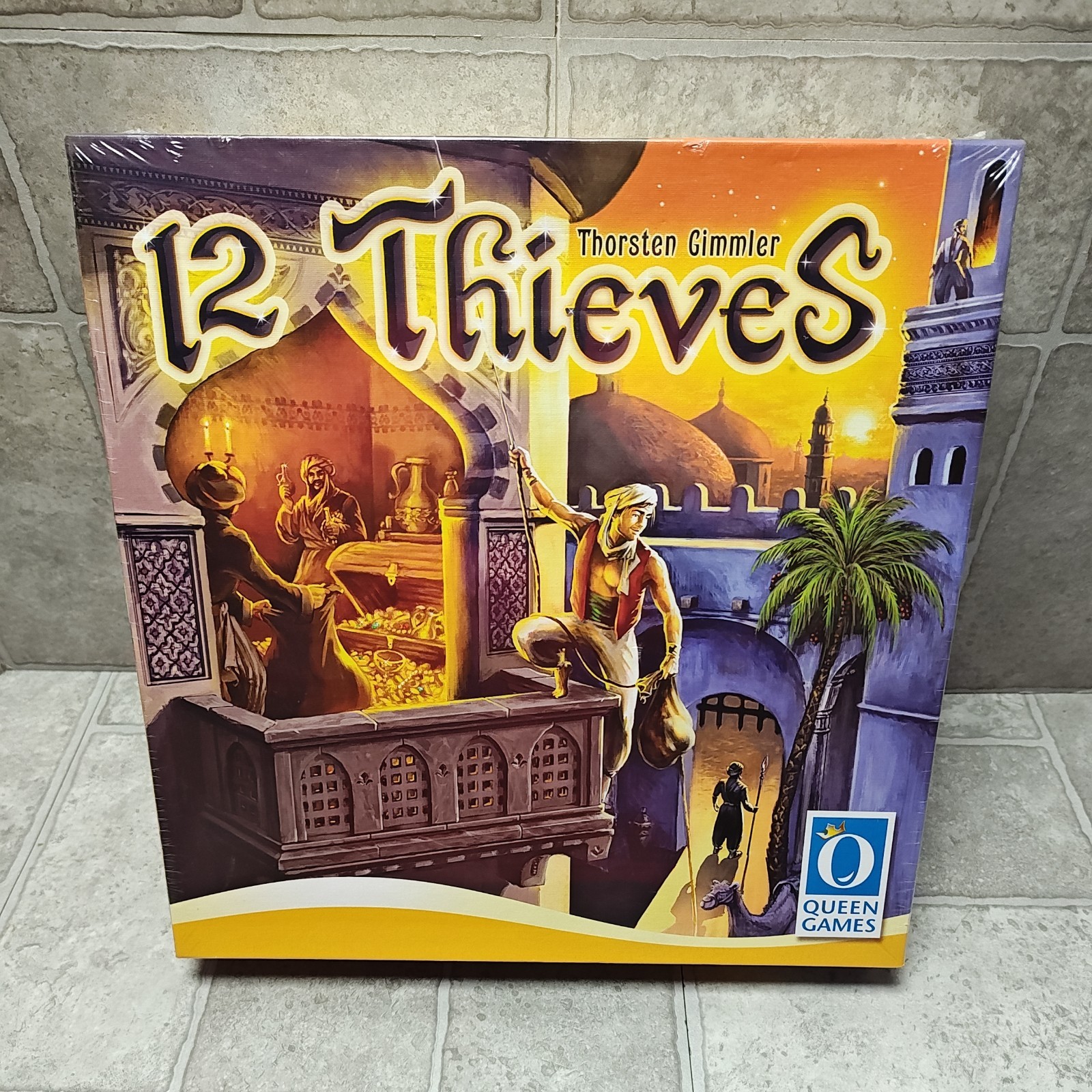 NEW w/ SHRINK 12 Thieves Family Board Game Queen Games Thorsten Gimmler