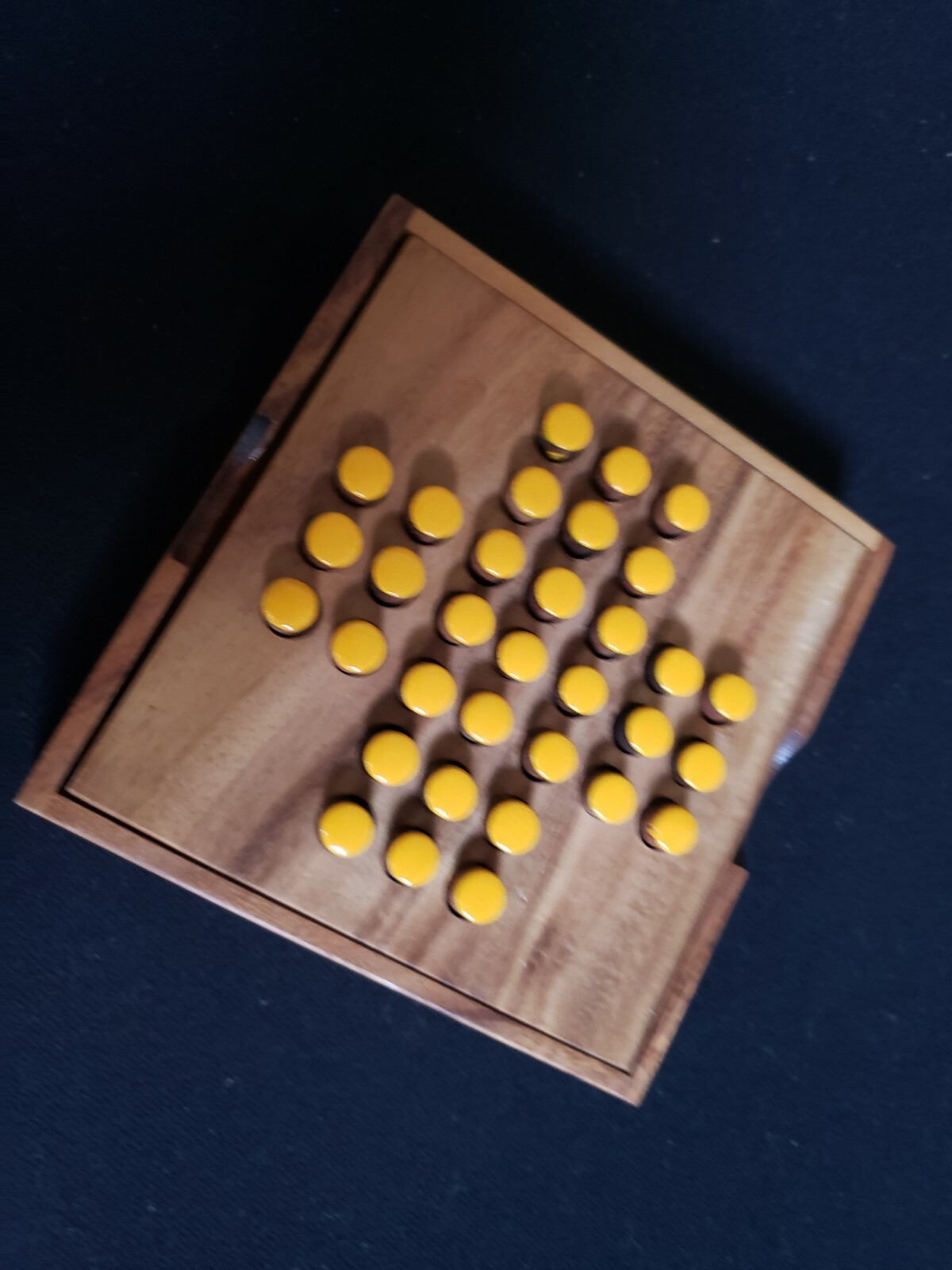 Solitaire Puzzle, Large, made from Monkey Pod Wood from Thailand