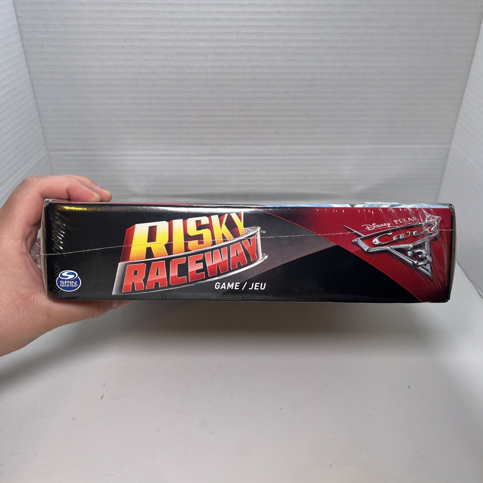 Disney Pixar Cars 3 “Risky Raceway” Board Game – Lightning McQueen – SEALED