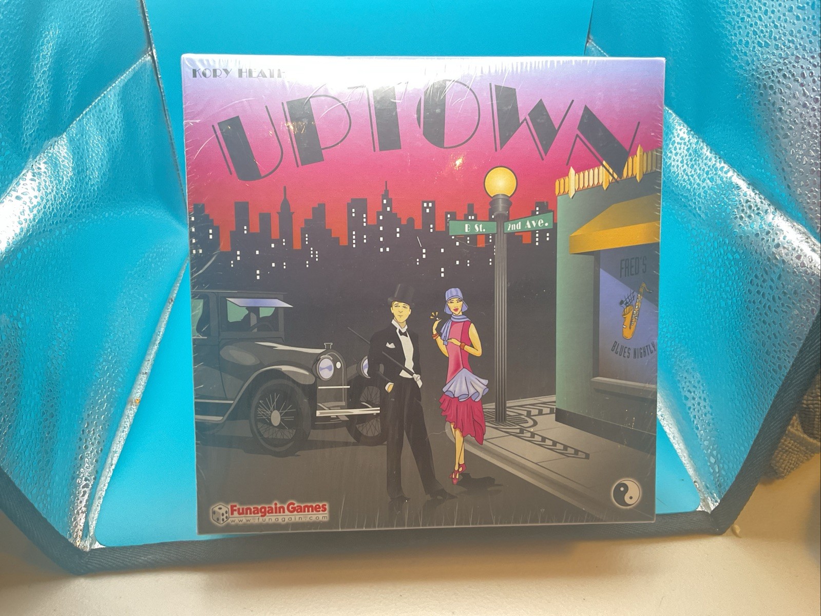 2007-Uptown Board Game – Funagain Games – (SEALED) Multi Award Winner