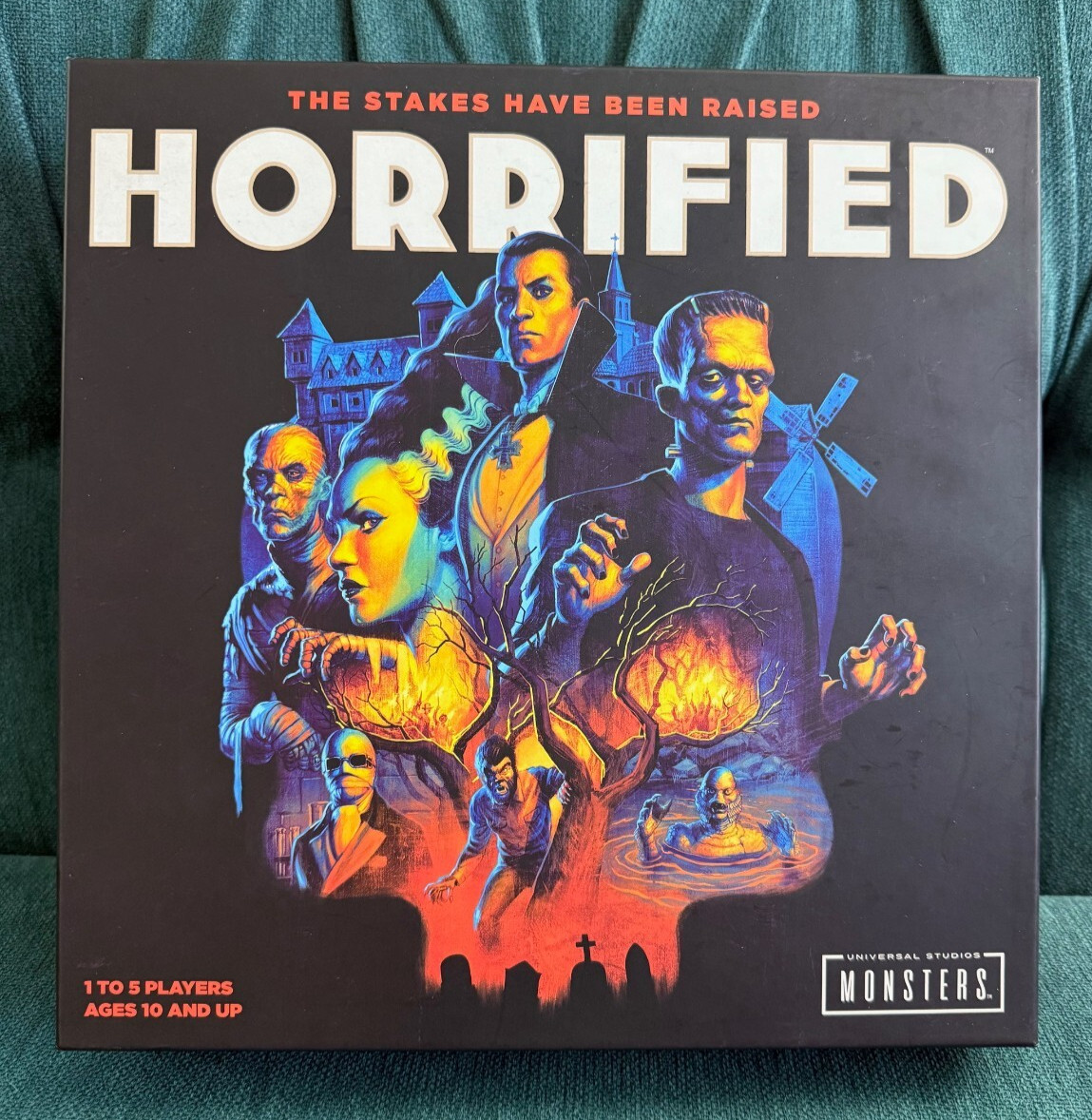 NEW Horrified Universal Monsters Strategy Board Game Ravensburger, Sealed Box