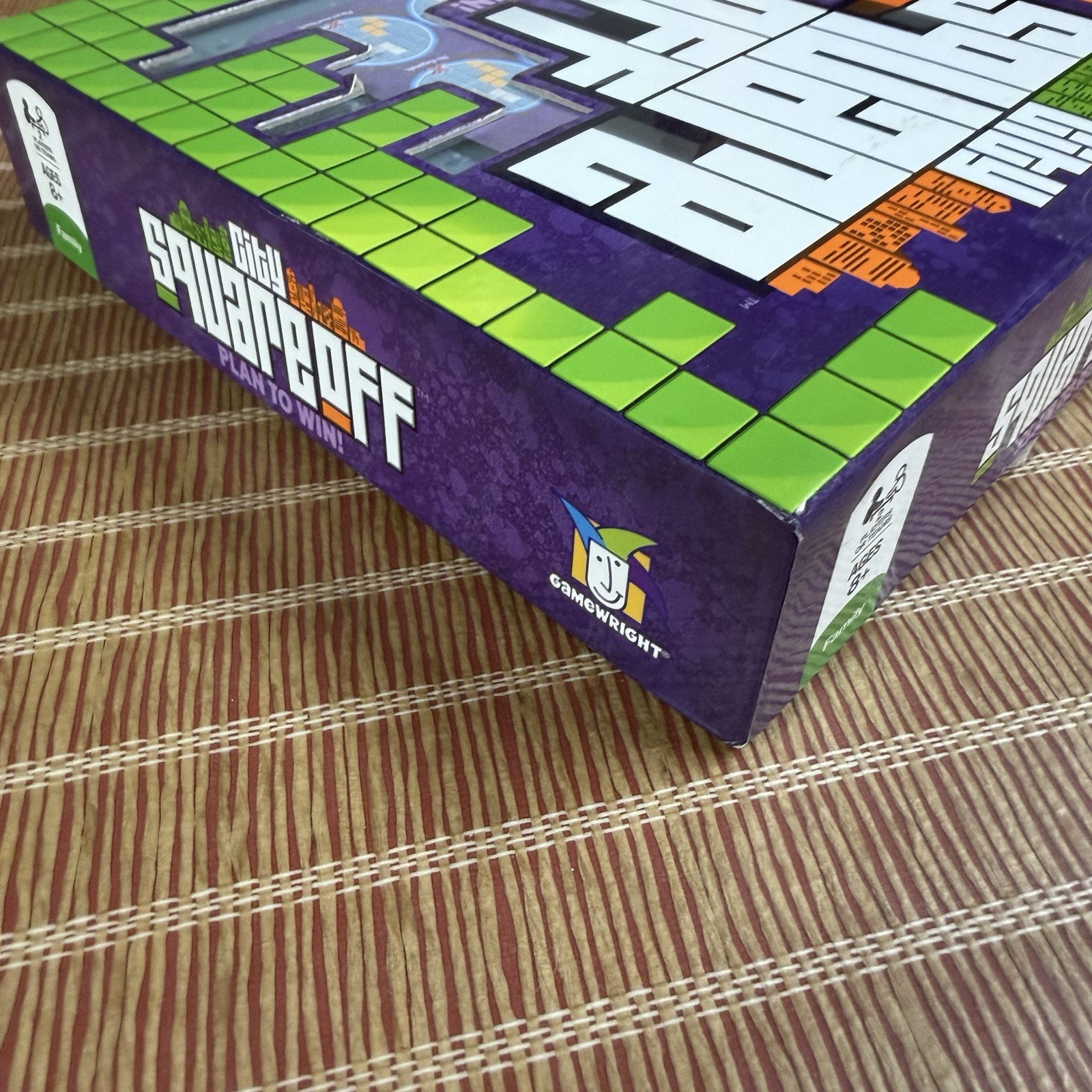 City Square Off COMPLETE Gamewright 2011 Strategy Planning Head to Head