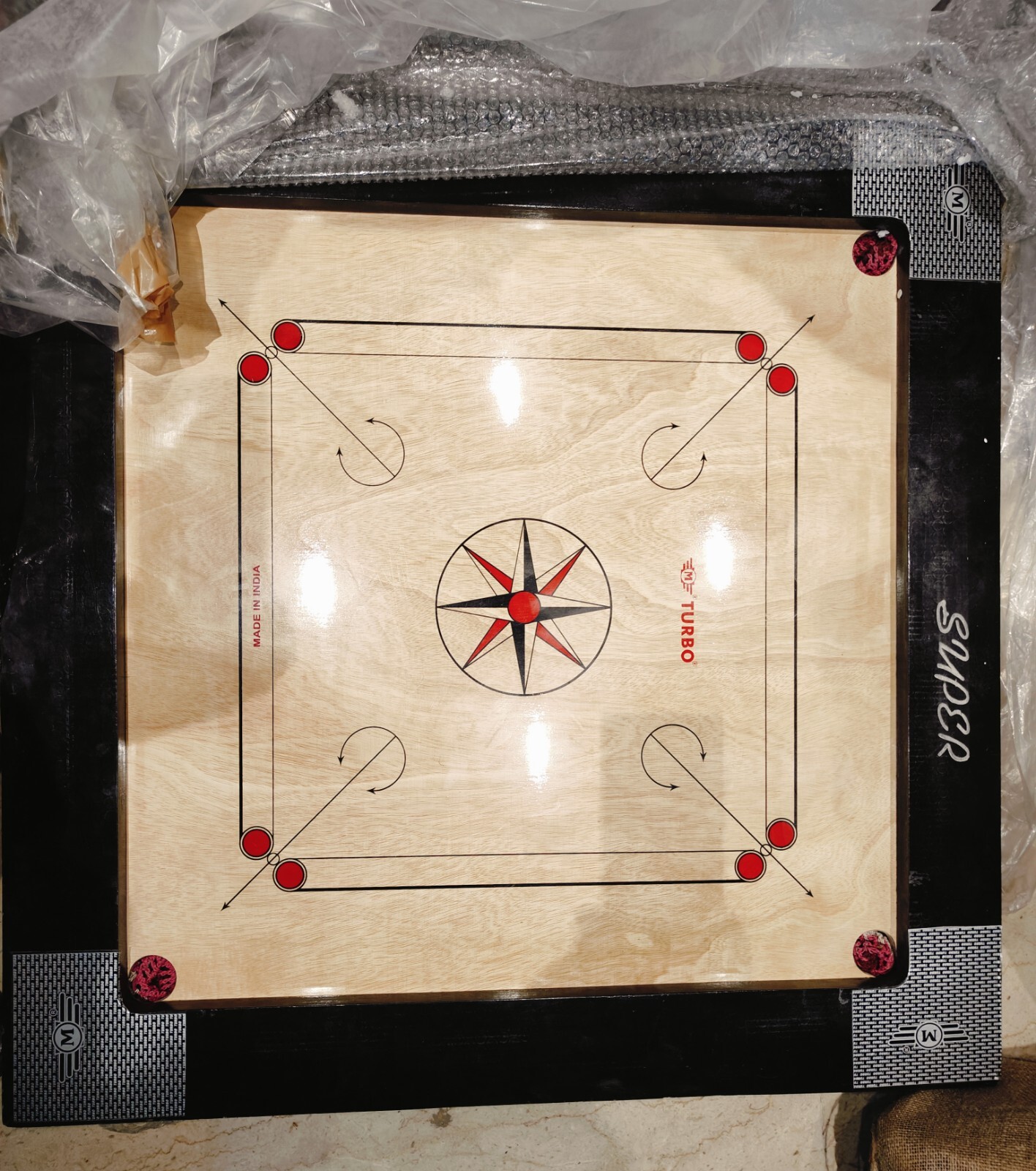 CLUB & HOUSE 37 INCH CARROM BOARD WITH 4 INCH BORDER TOURNAMENT PROFESSIONALS 1P