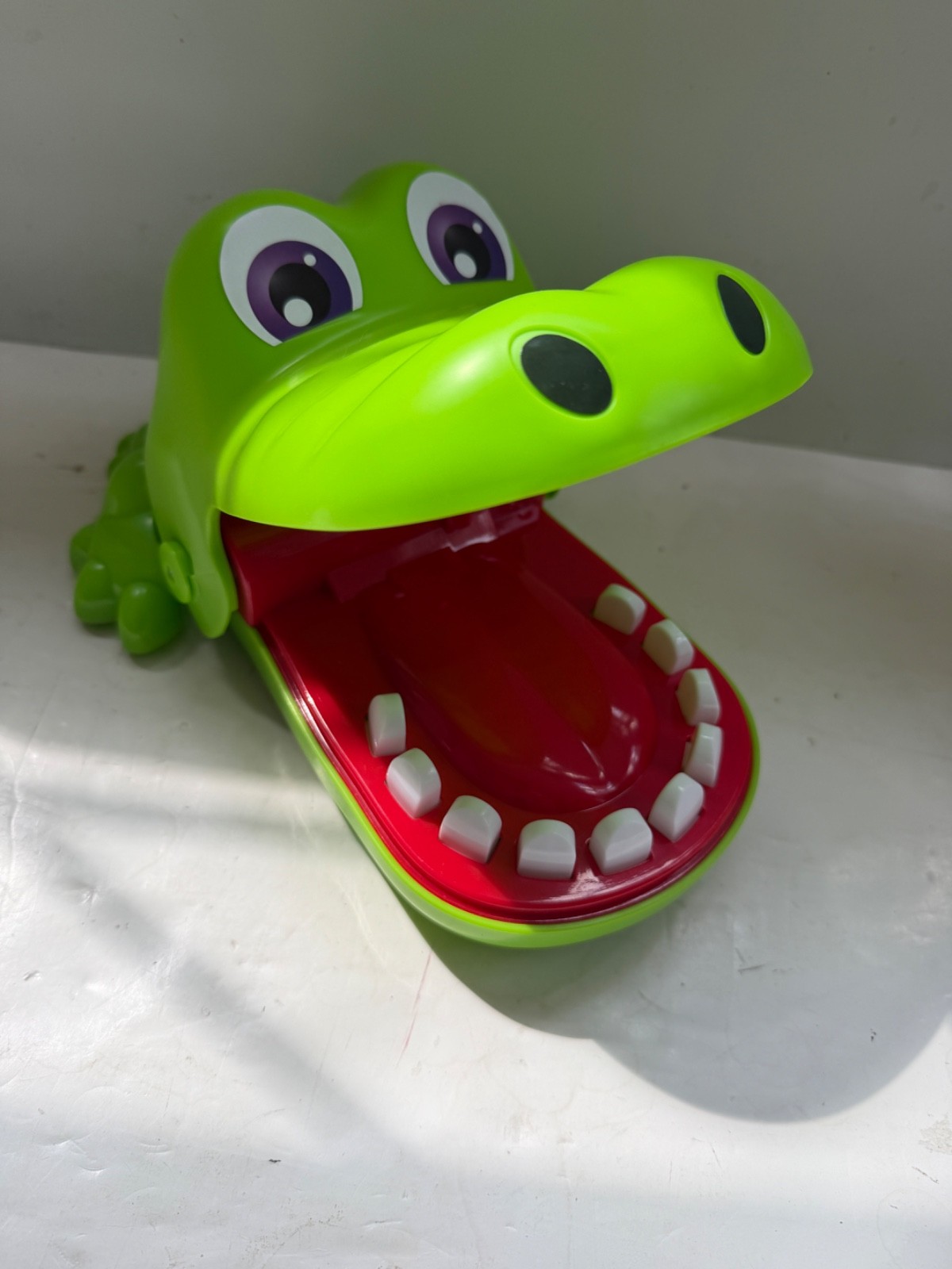Hasbro Gaming Crocodile Dentist Kids Board Game, Ages 4 and Up ~ Free Ship!